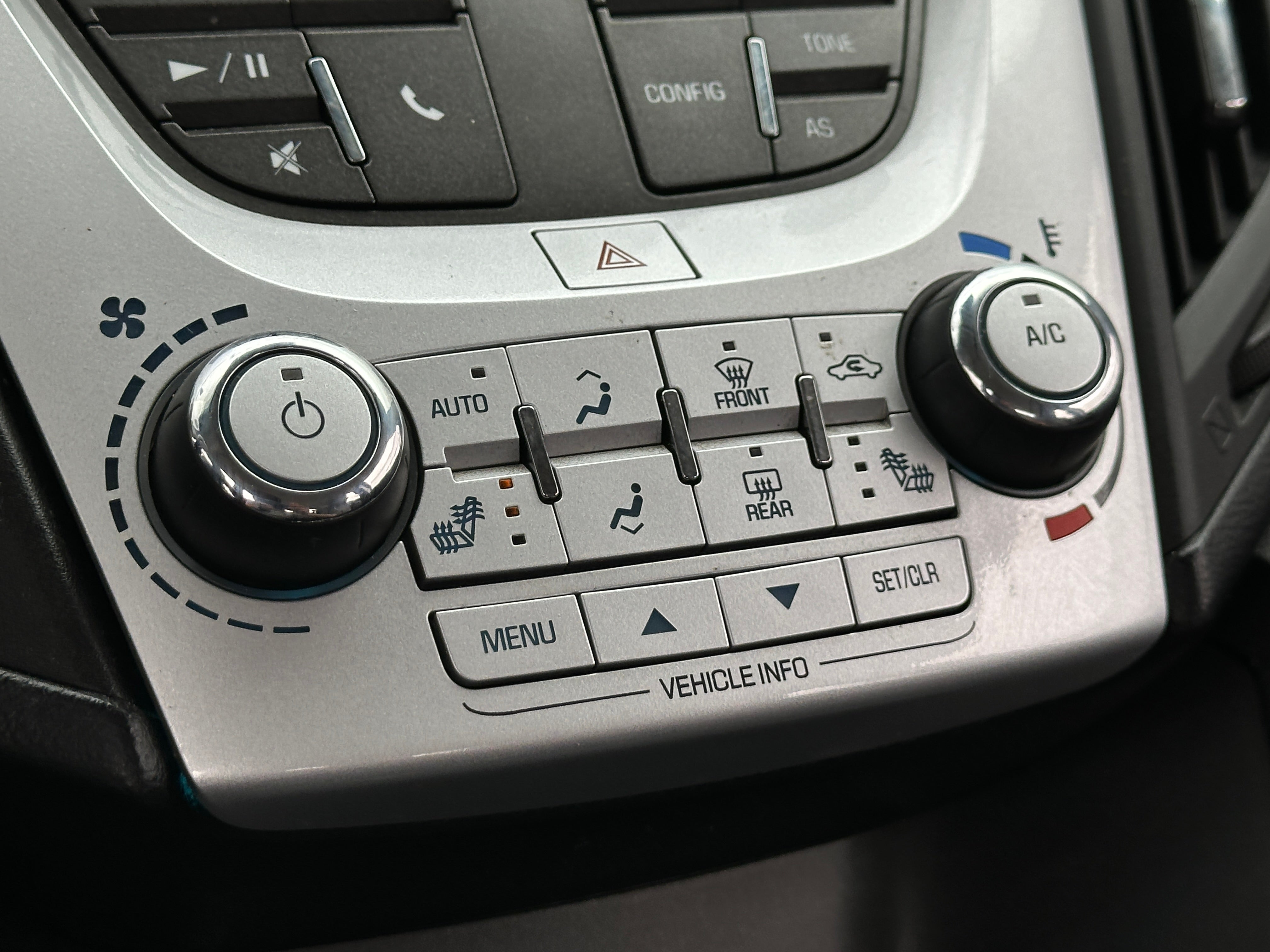 2016 Chevrolet Equinox LTZ 3
