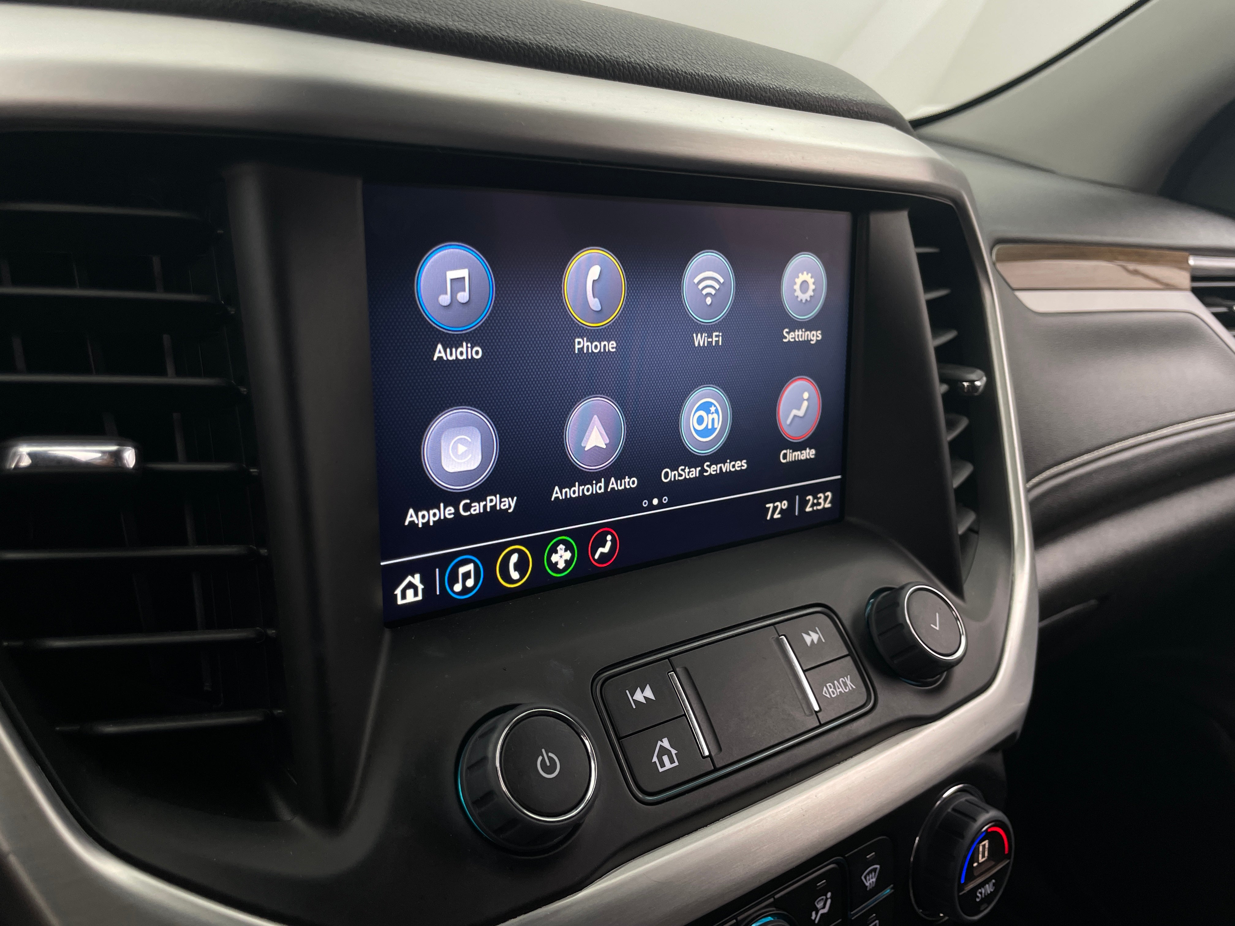 2023 GMC Acadia SLE 4