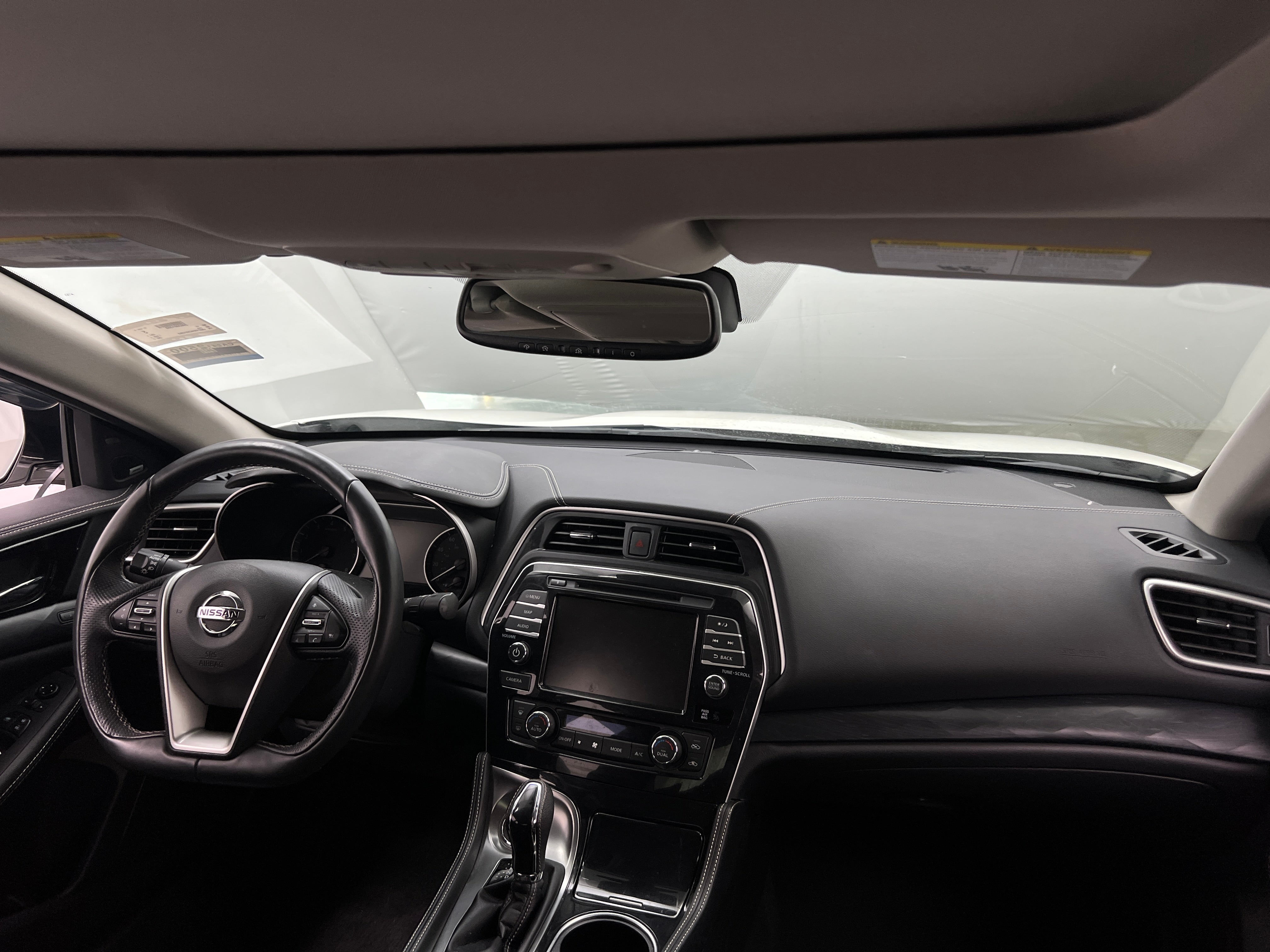 2022 Nissan Maxima Platinum 2