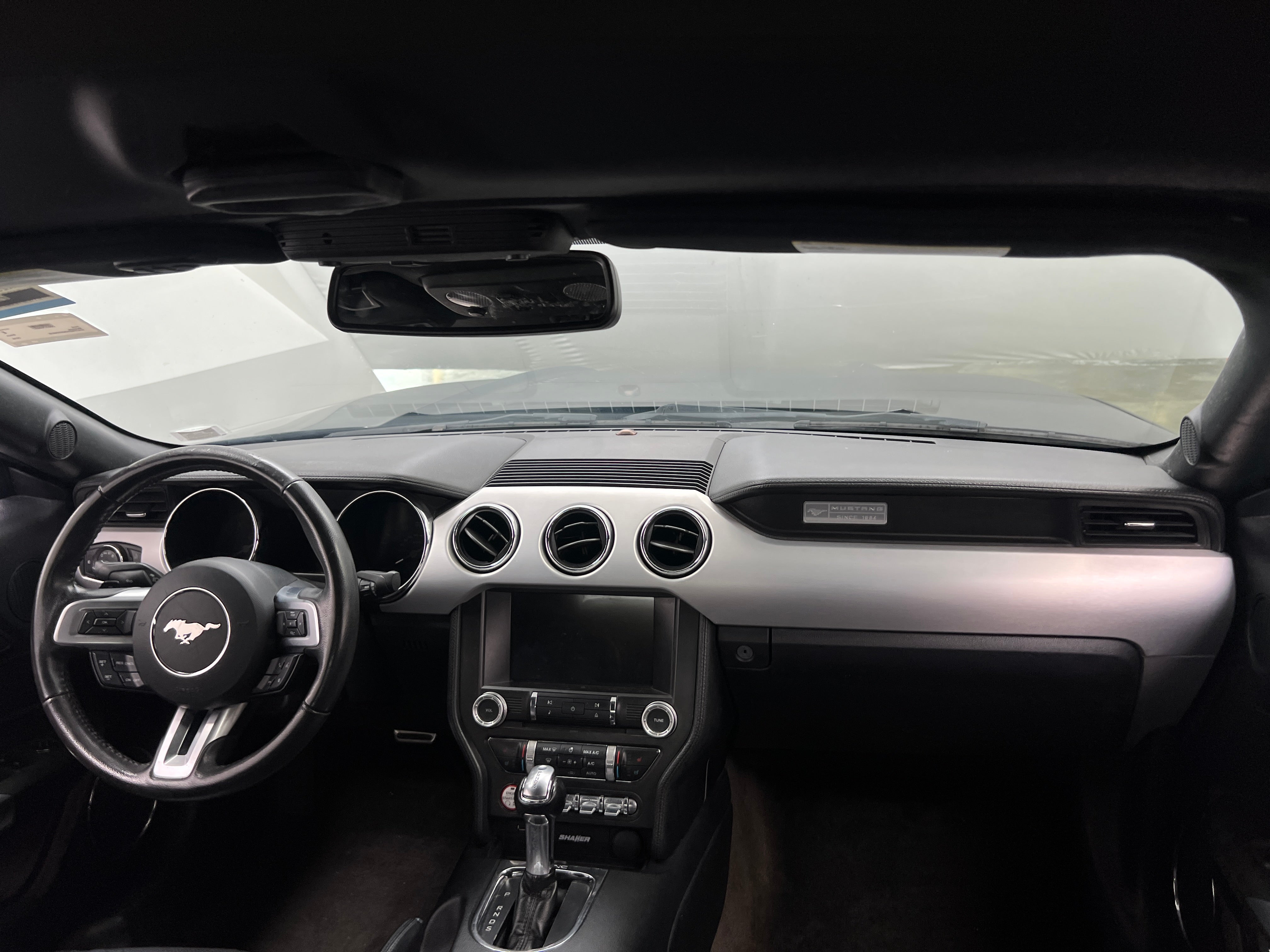 2016 Ford Mustang  2