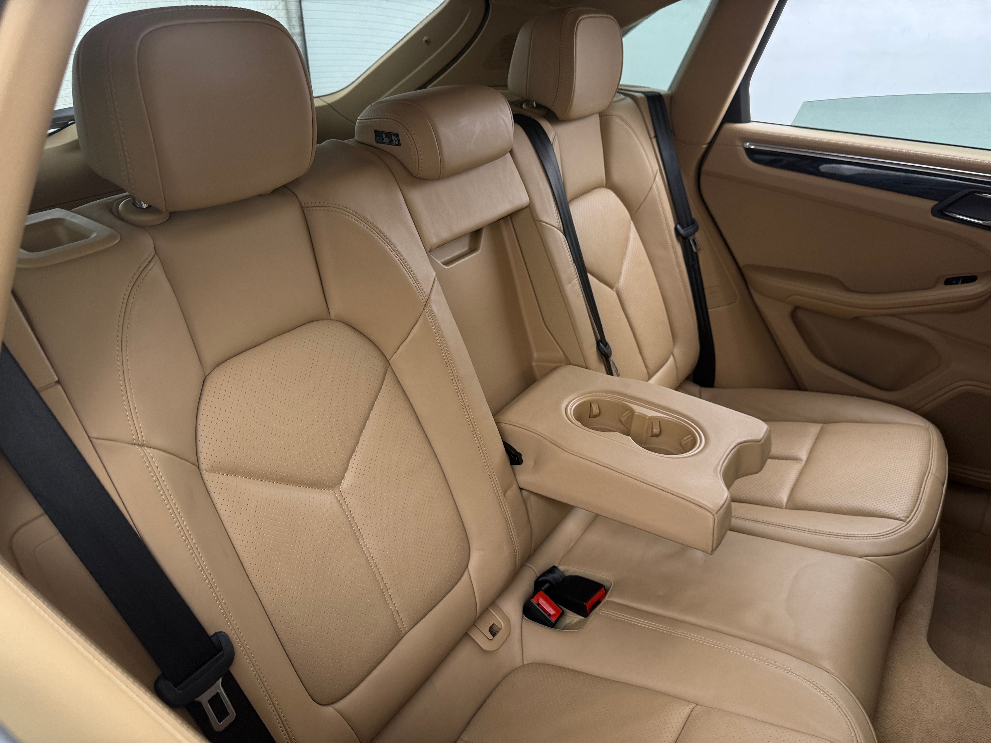 2015 Porsche Macan S 5