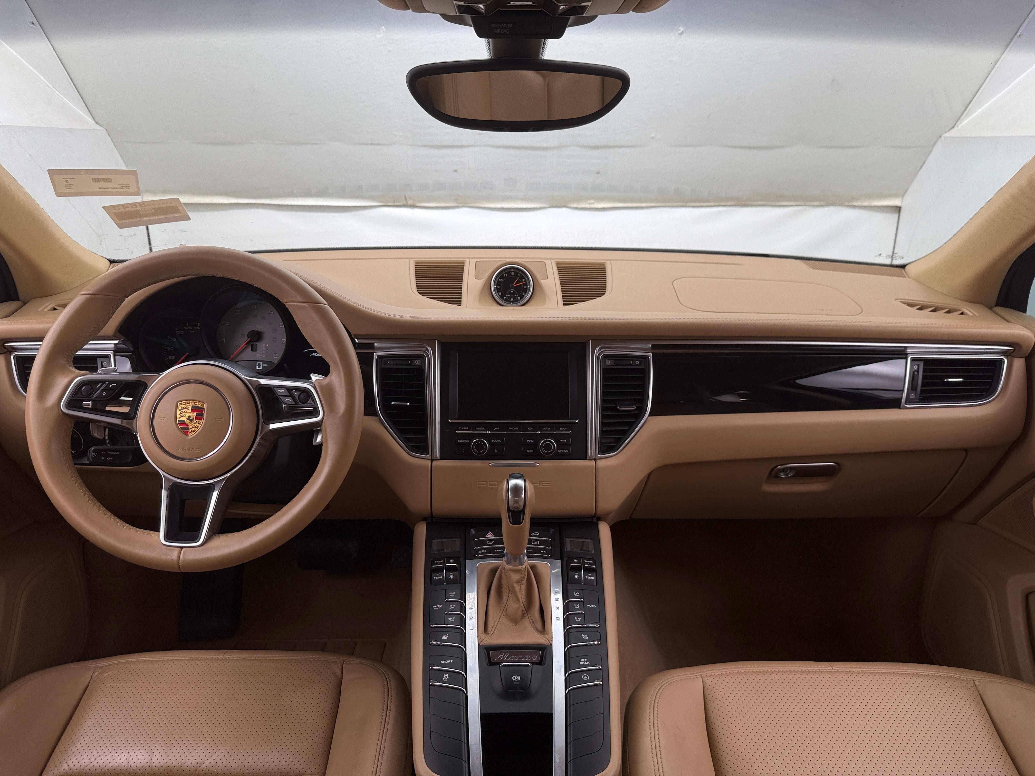 2015 Porsche Macan S 2