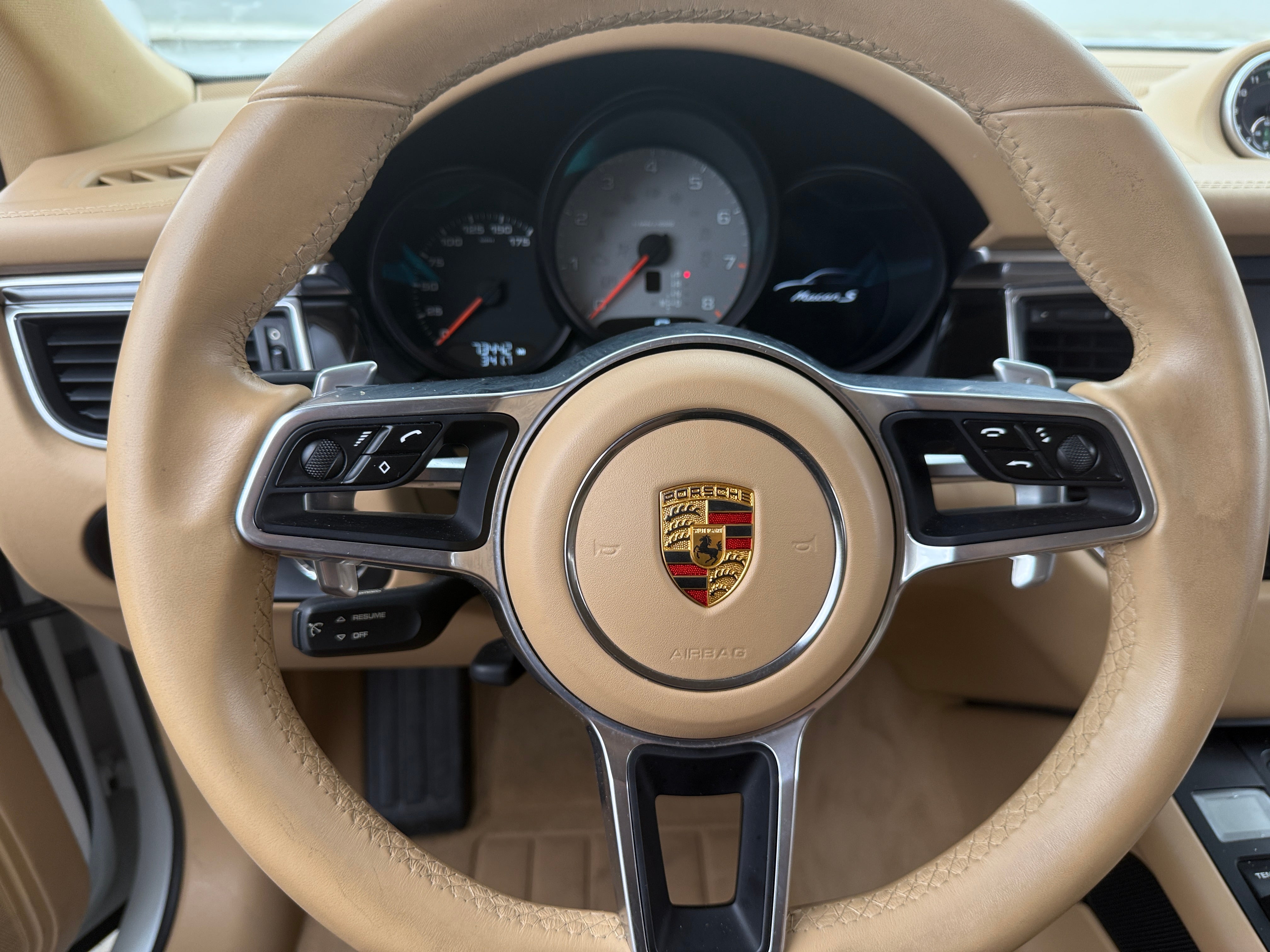 2015 Porsche Macan S 4