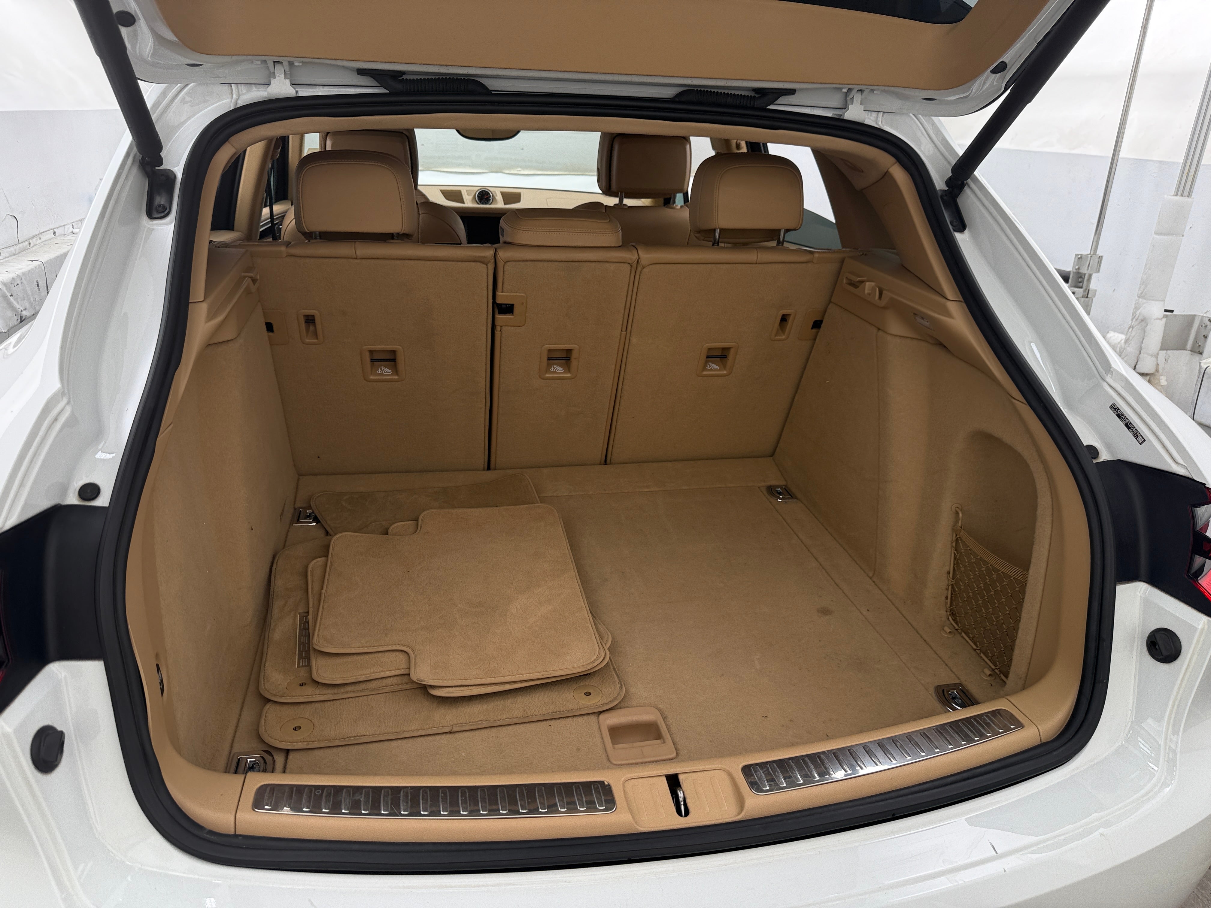 2015 Porsche Macan S 6