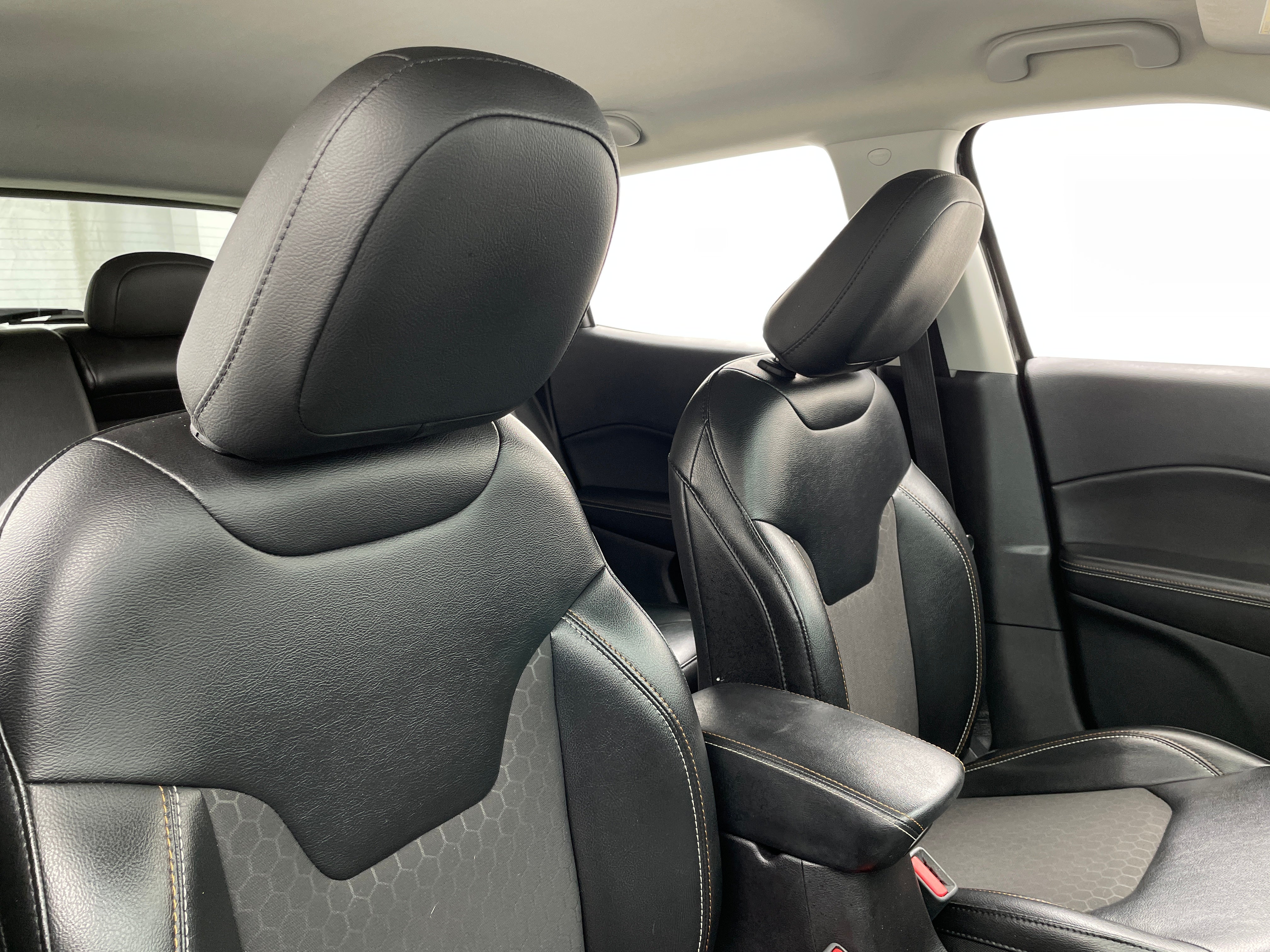 2020 Jeep Compass Latitude 2
