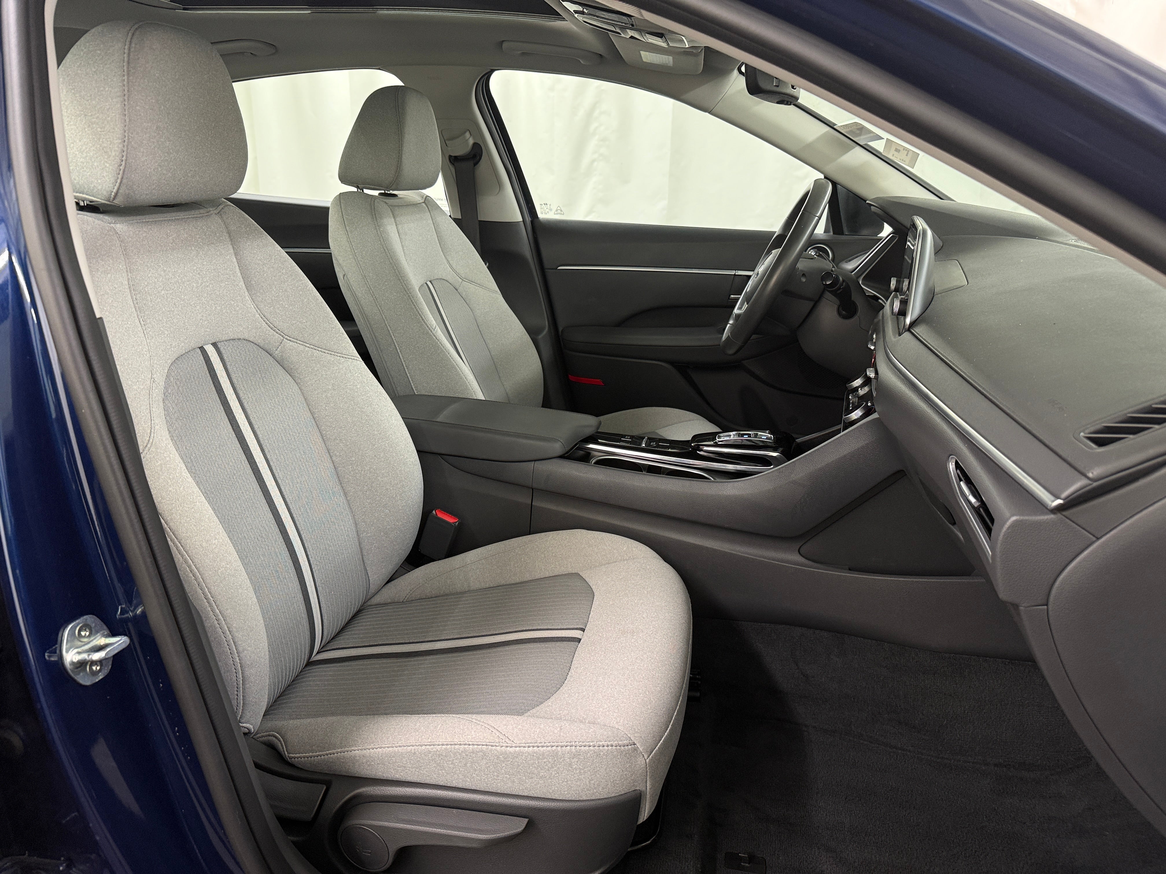 Thumbnail: 2021 Hyundai Sonata - 2