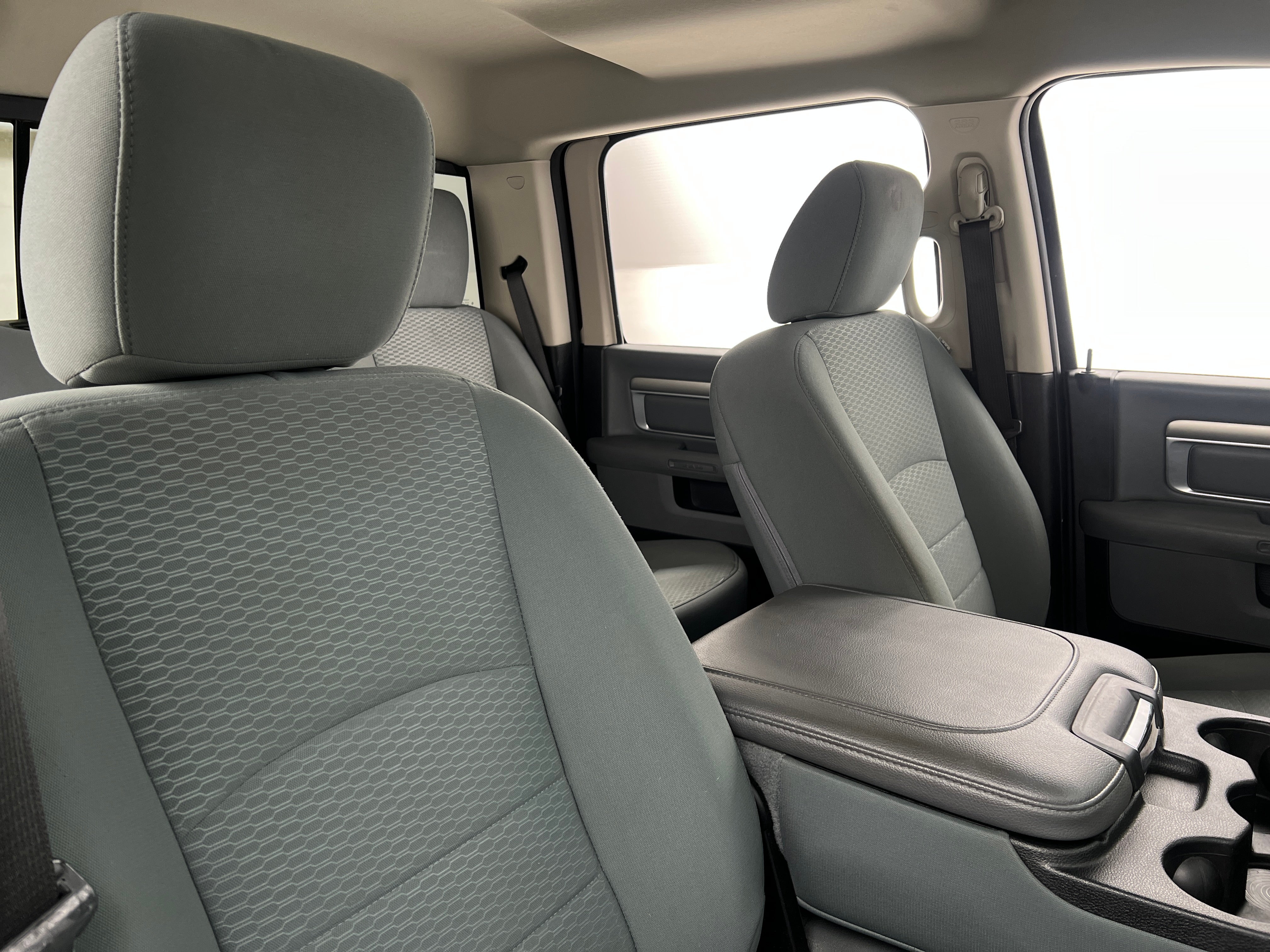 2019 RAM 1500 Classic SLT 2