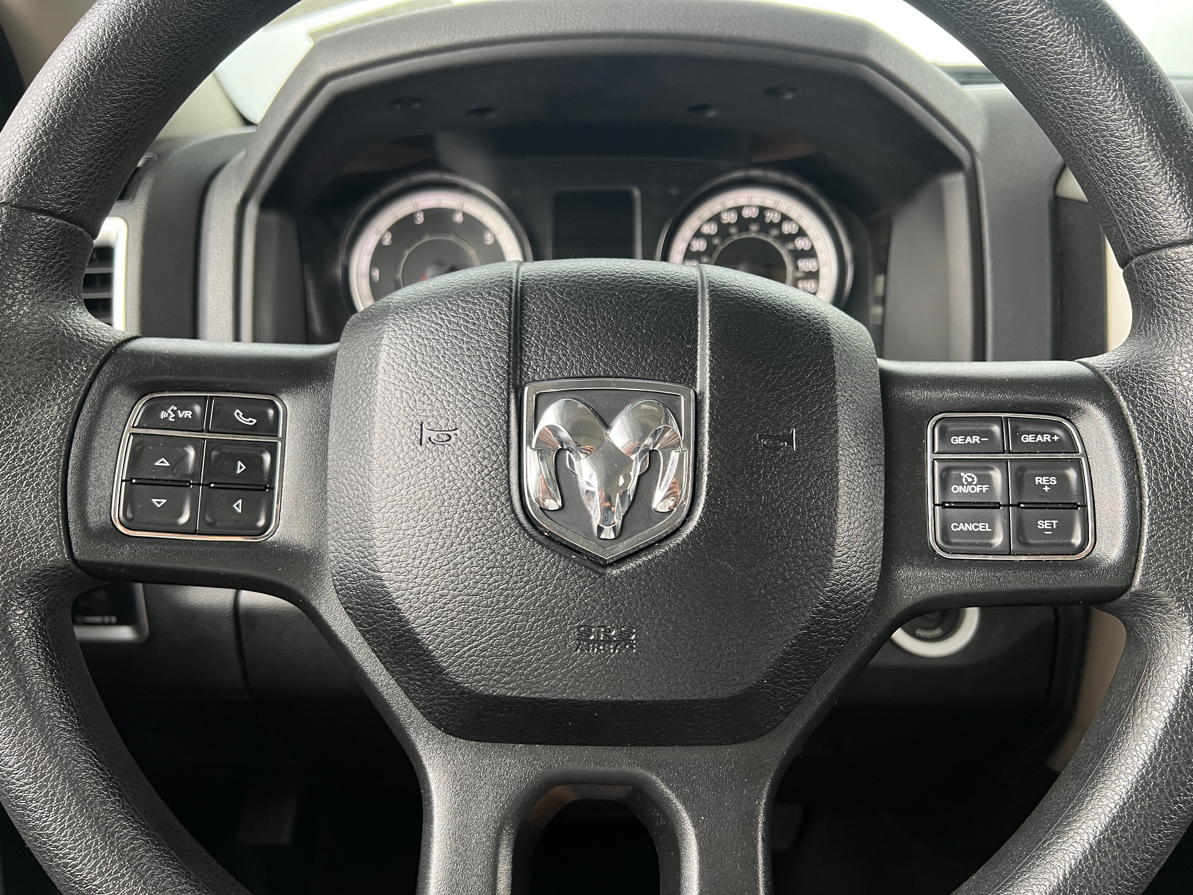 2019 RAM 1500 Classic SLT 5
