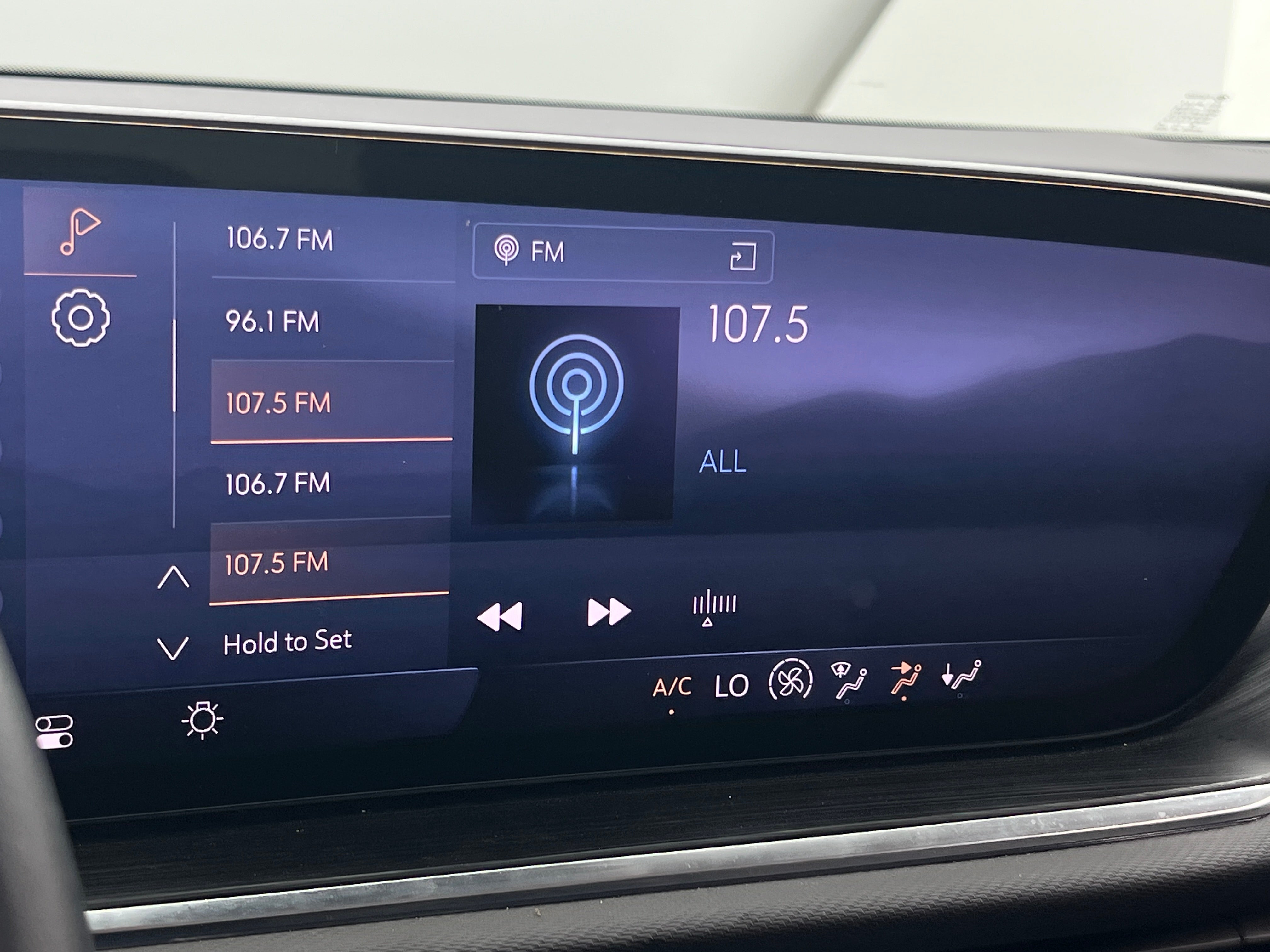 2024 Buick Envision Preferred 4