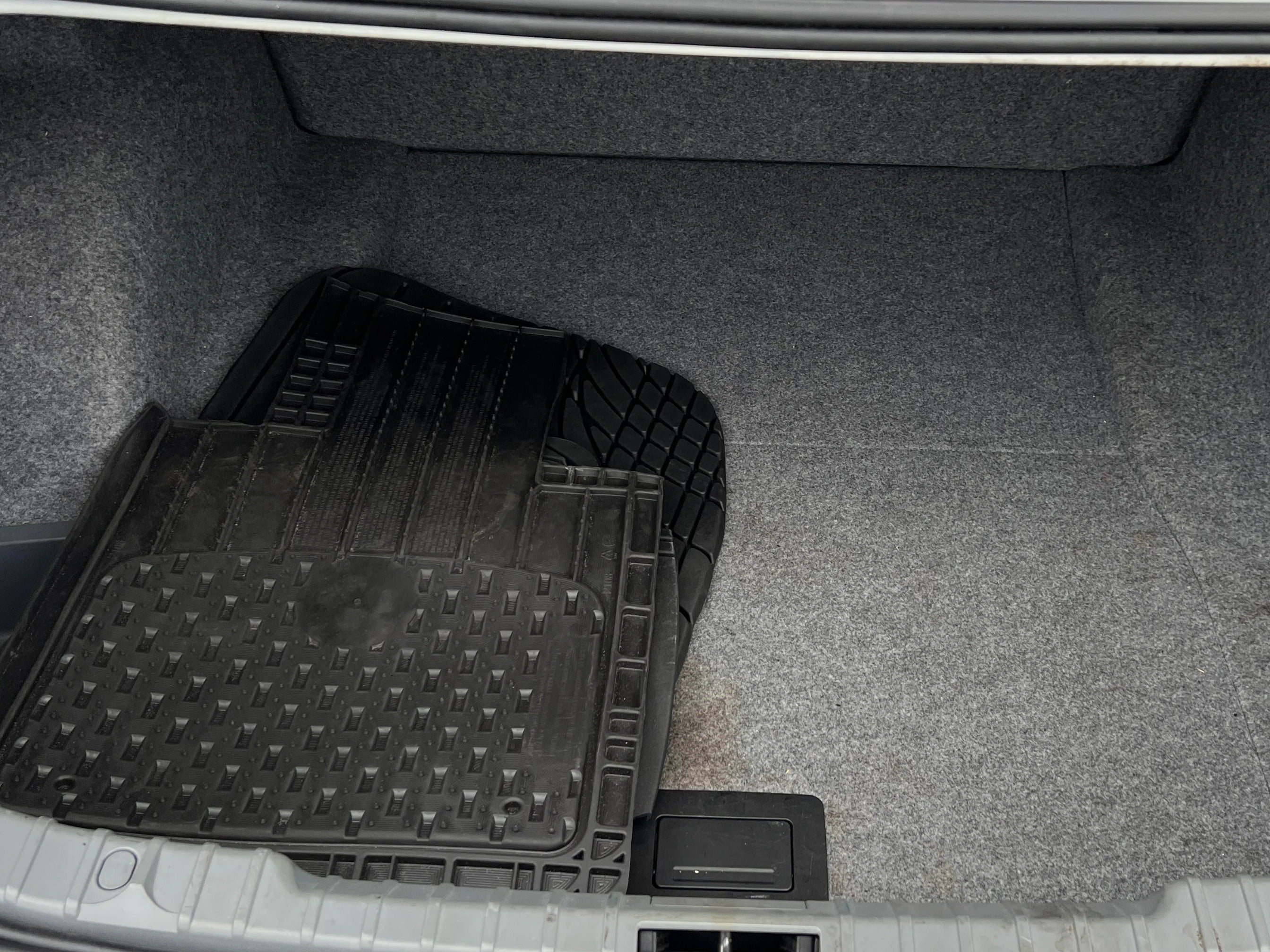 2010 BMW 3 Series 328i 6
