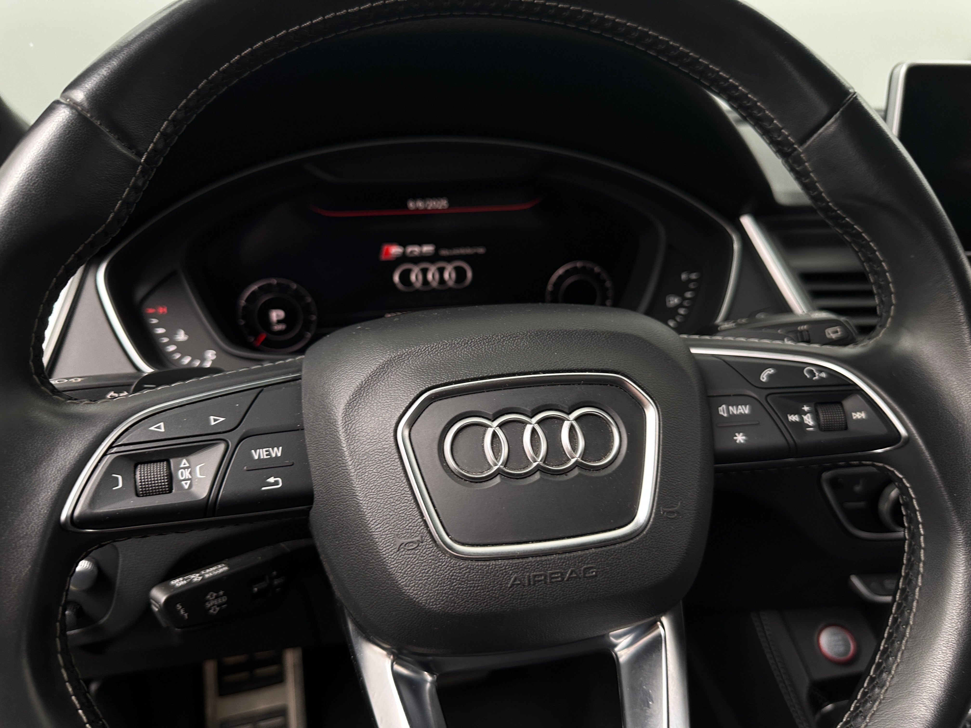 2019 Audi SQ5 Prestige 4