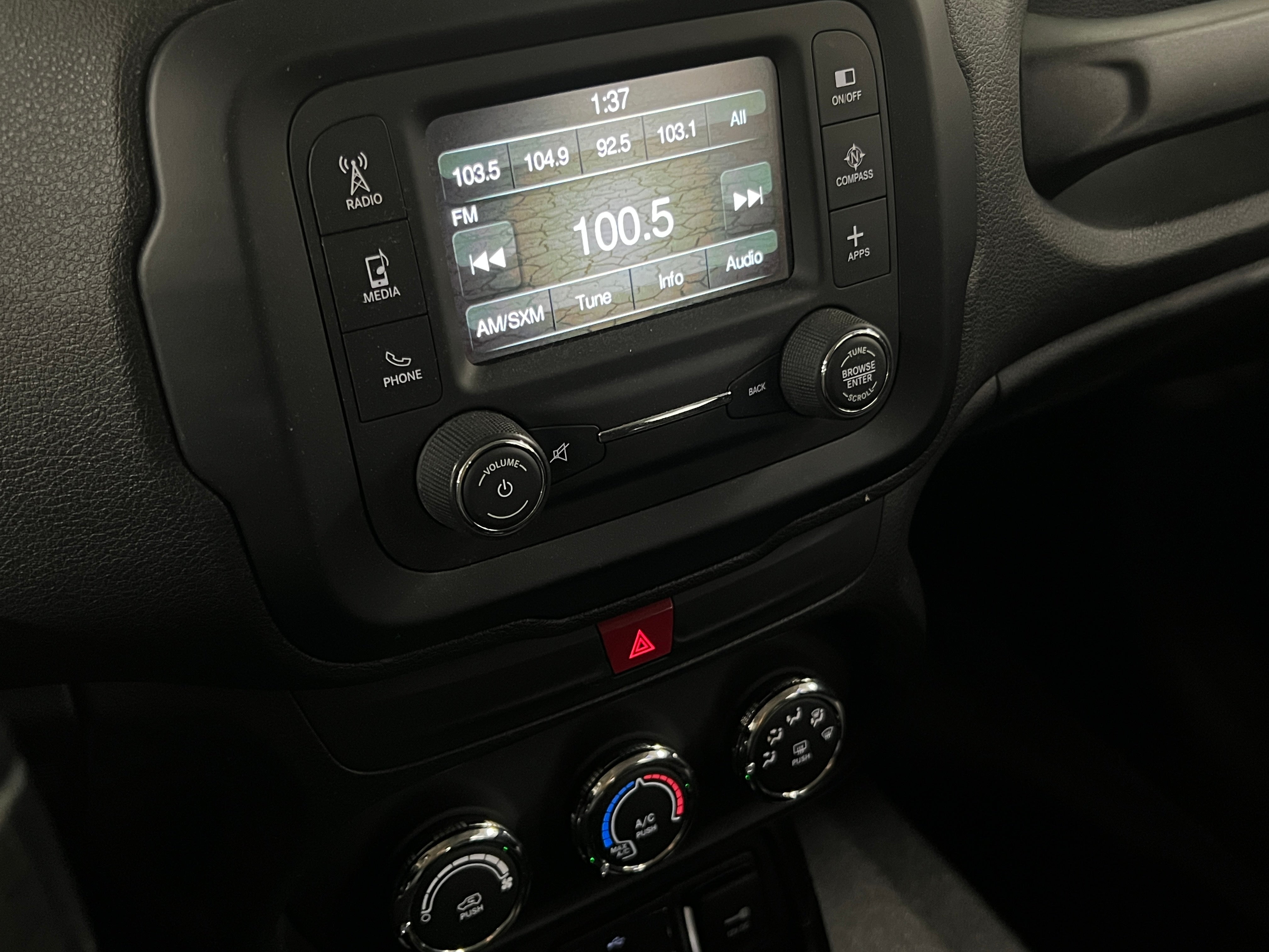 2017 Jeep Renegade Latitude 4