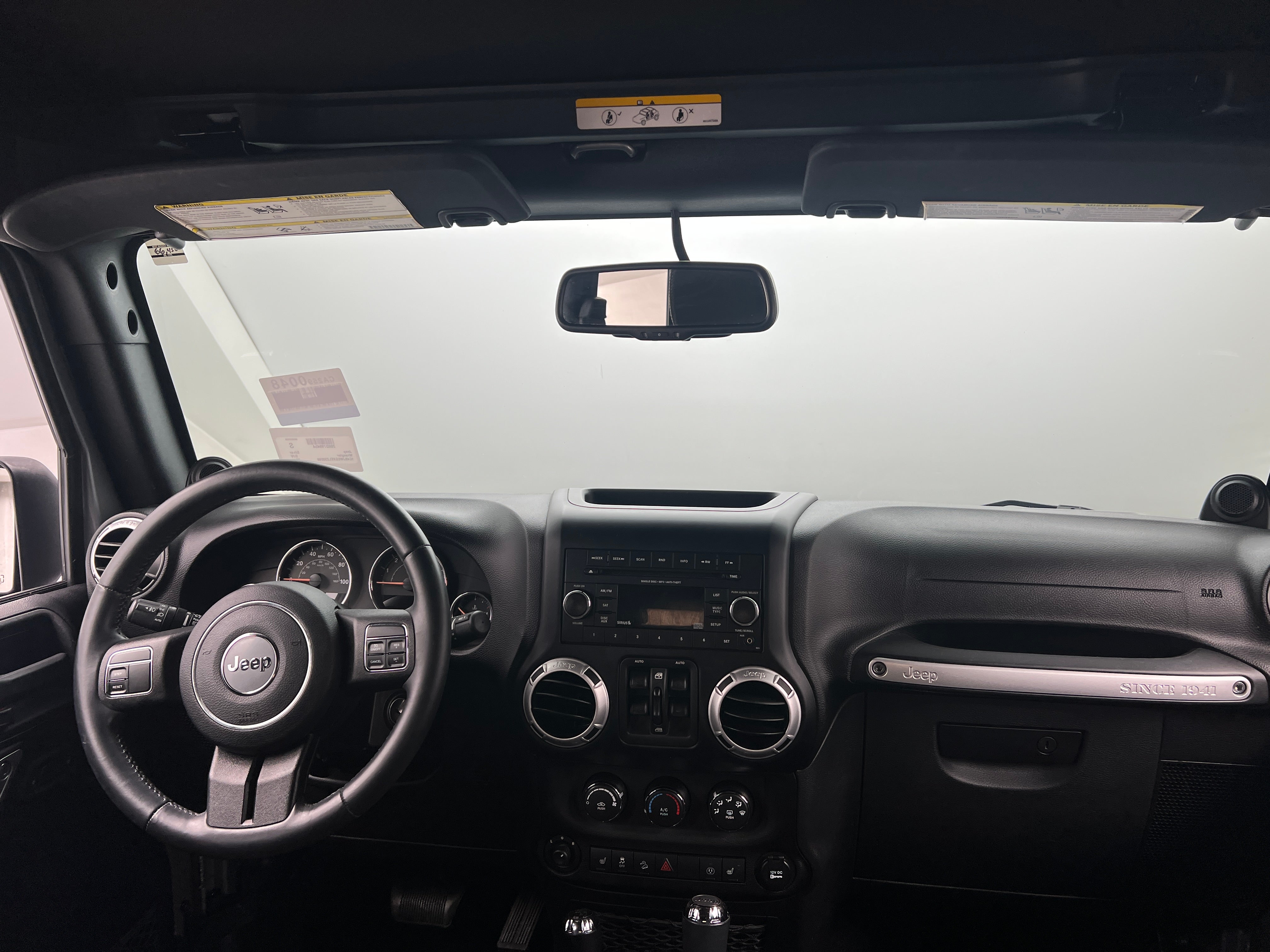 2014 Jeep Wrangler Unlimited Sahara 3