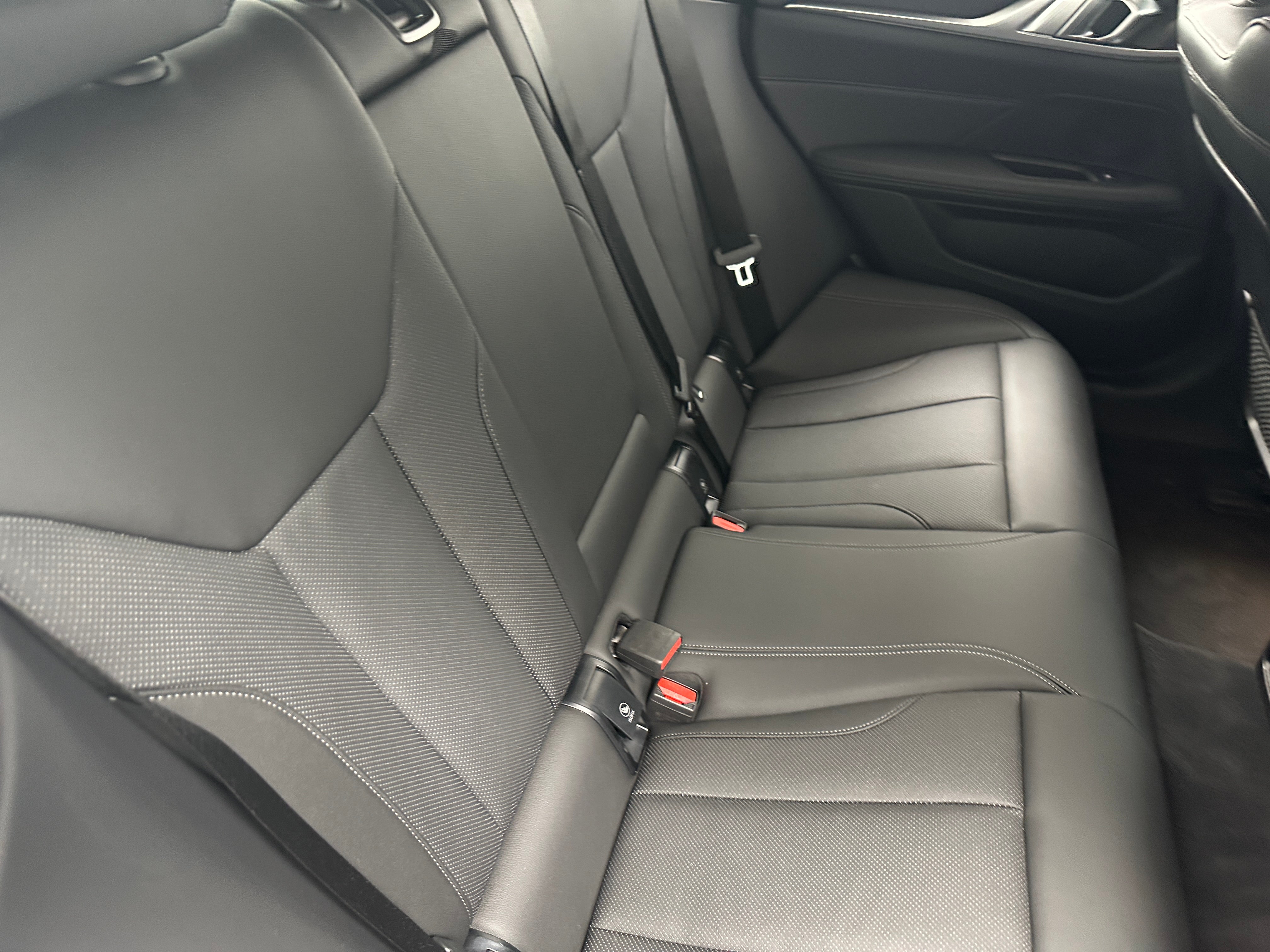 2024 BMW i4 eDrive40 4