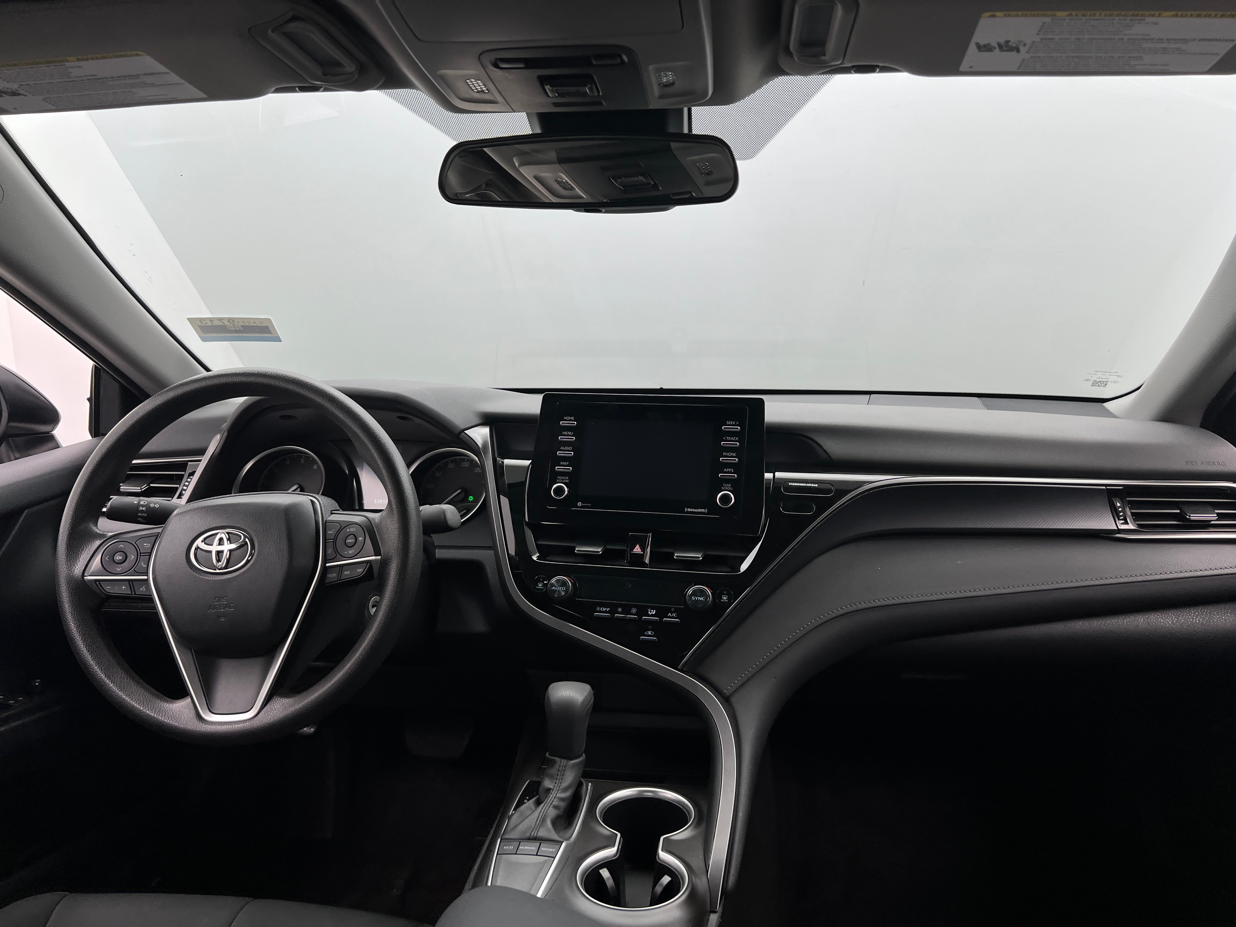 2024 Toyota Camry LE 3