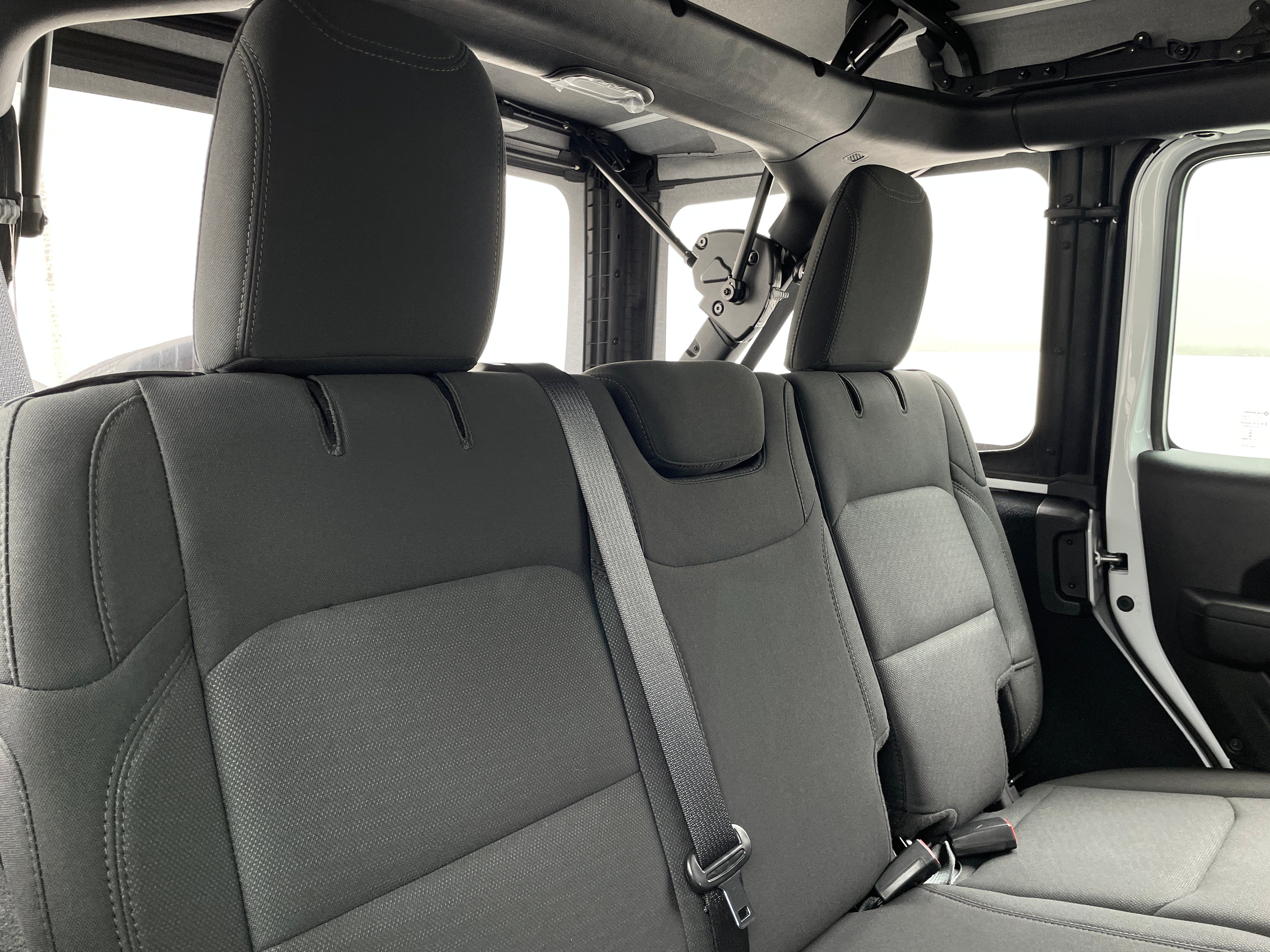 2022 Jeep Wrangler Unlimited Sport 6