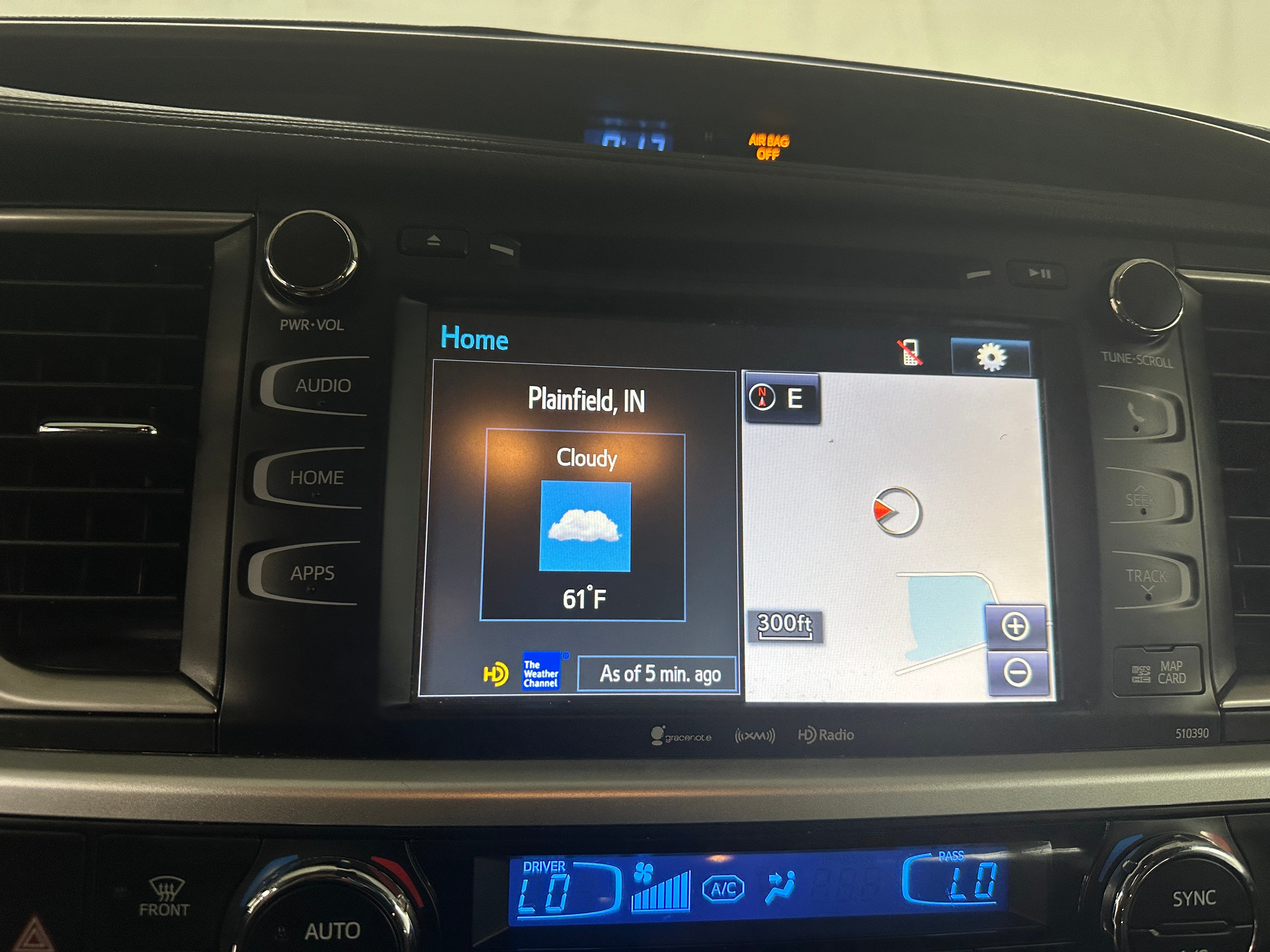 2019 Toyota Highlander XLE 3