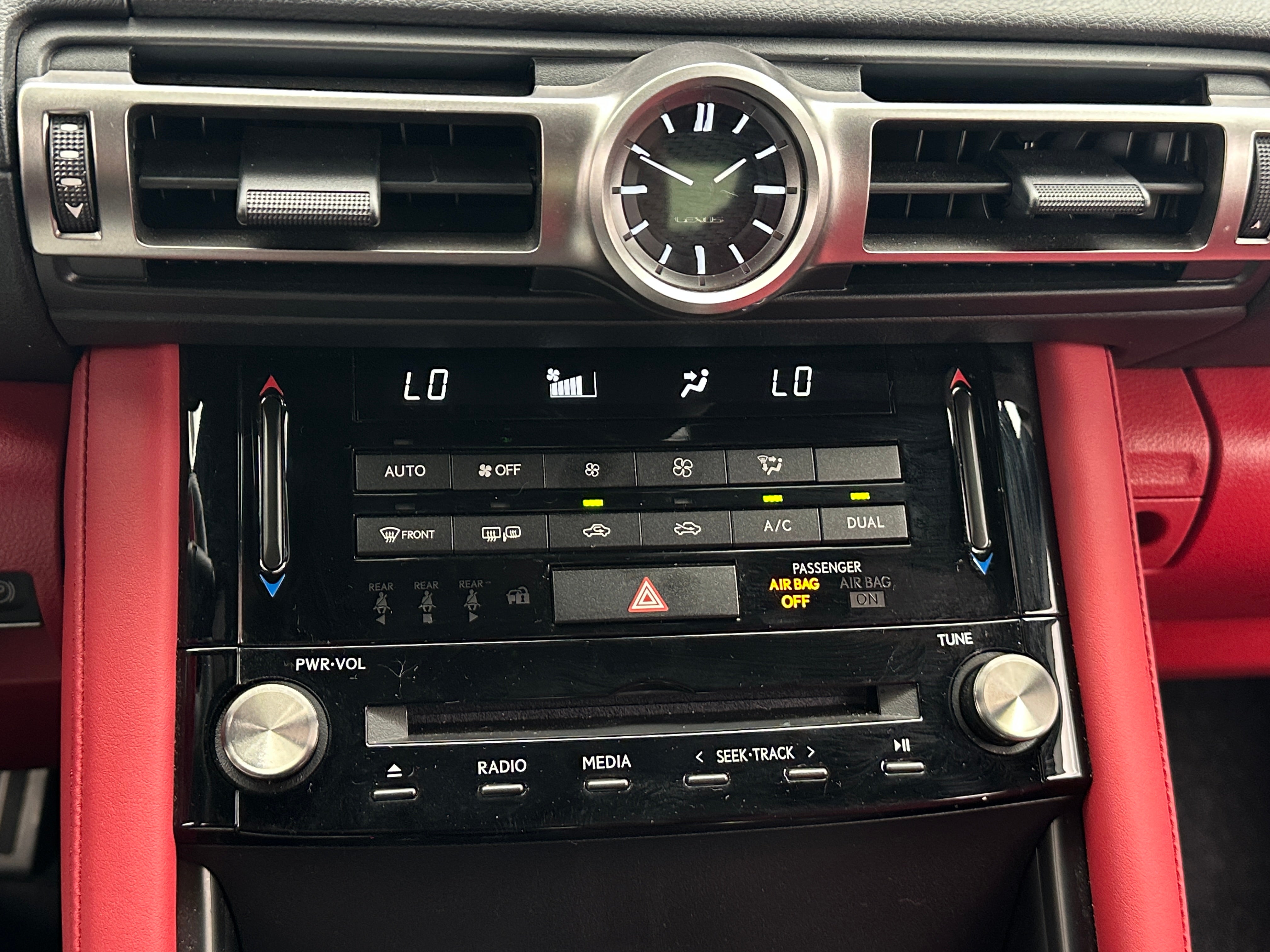2022 Lexus IS 350 3