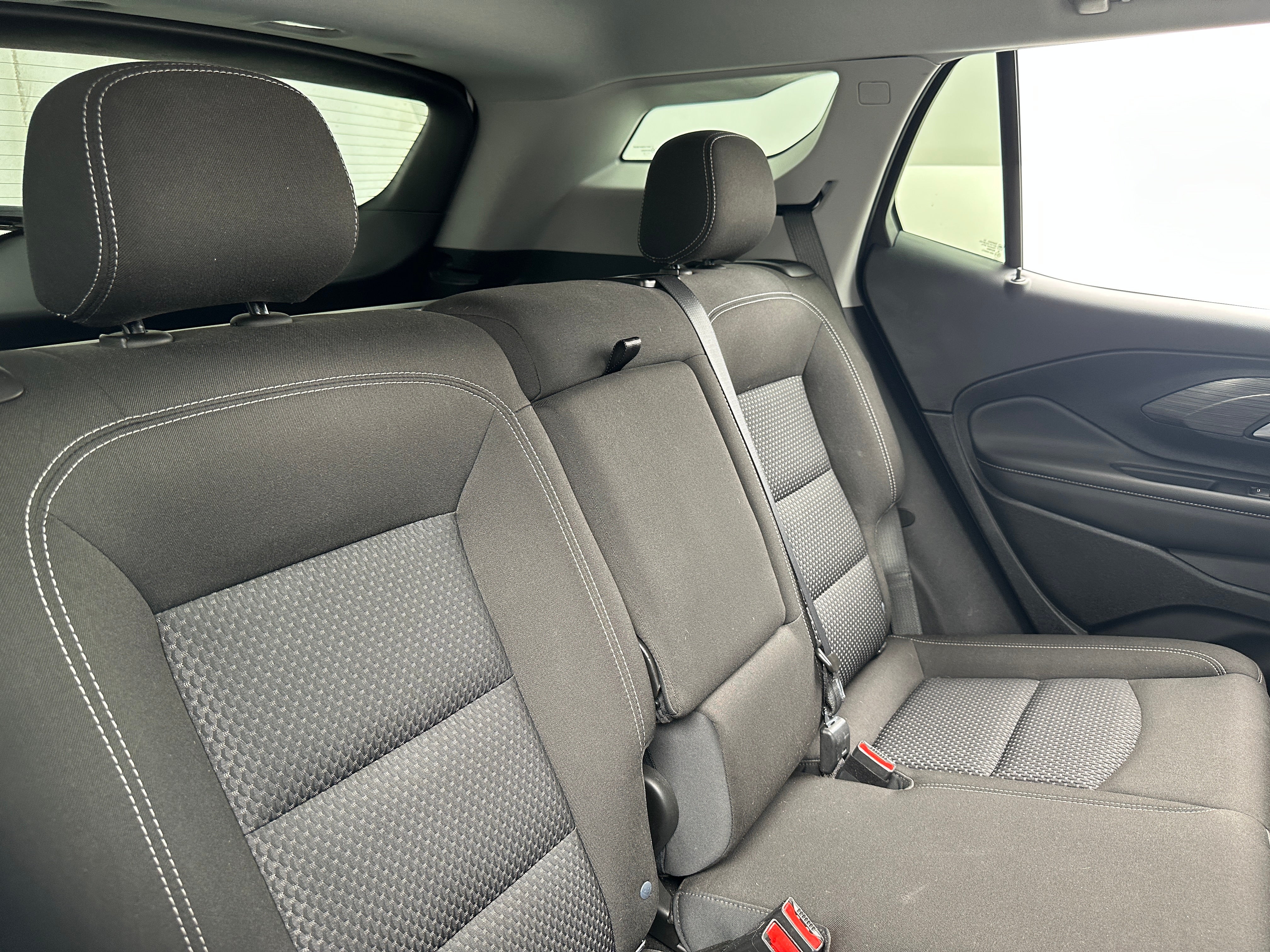 2023 GMC Terrain SLE 6