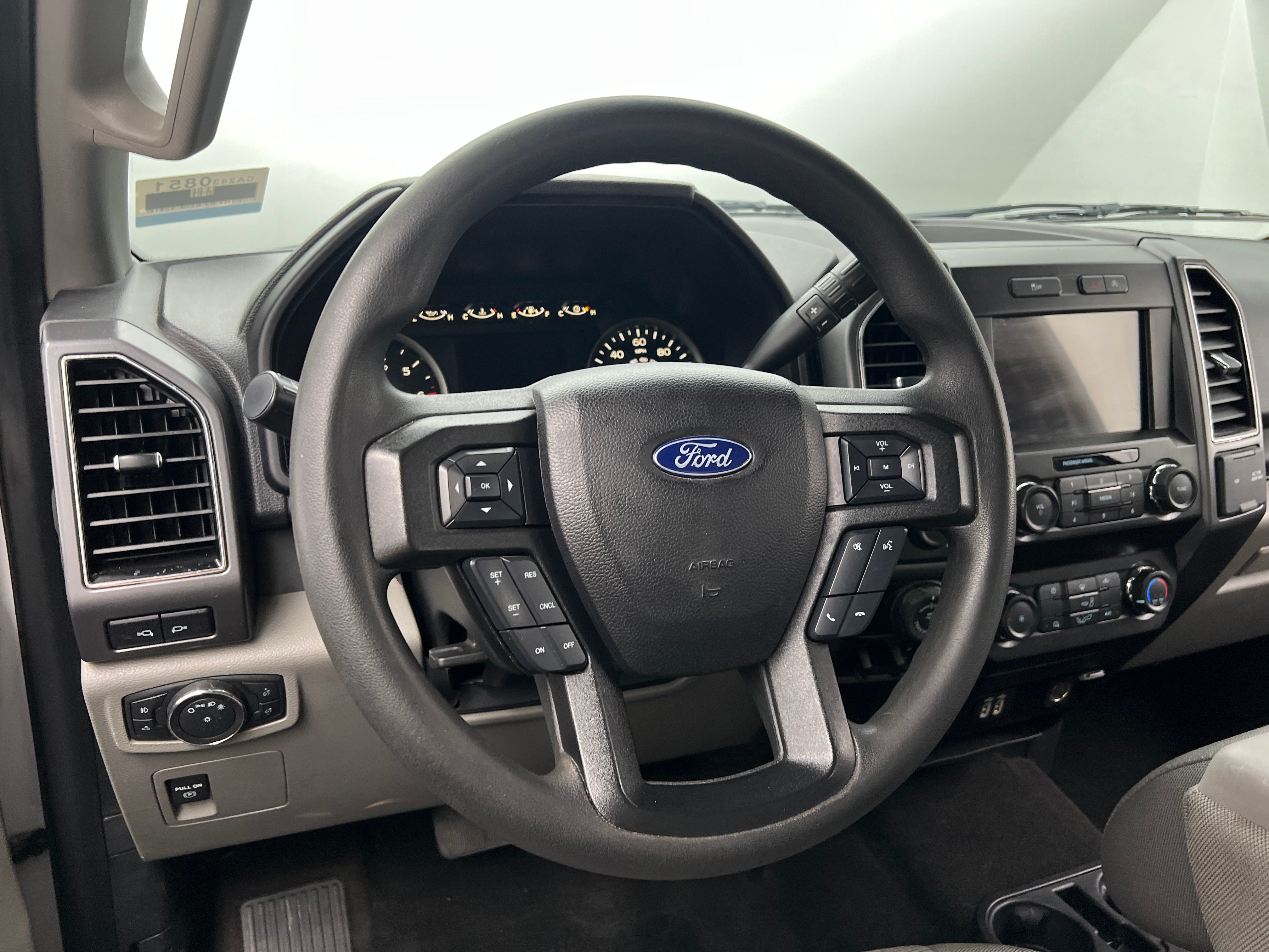 2019 Ford Econoline E-150 5