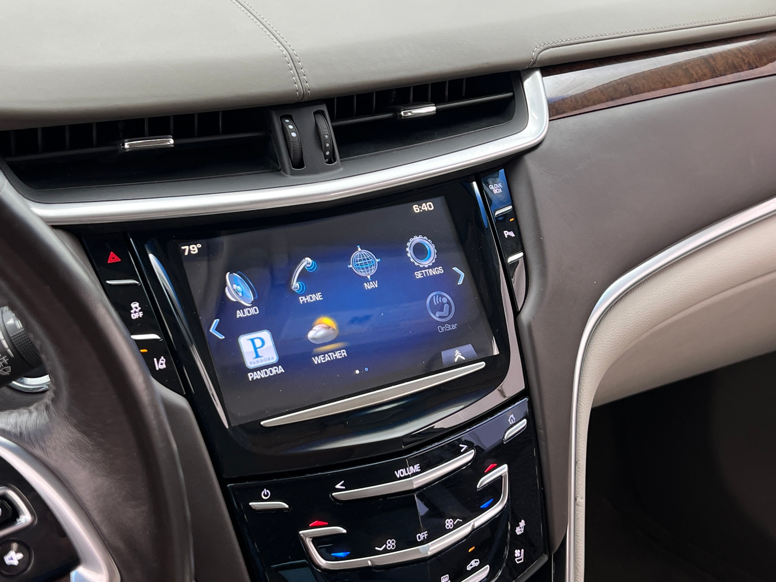 Thumbnail: 2013 Cadillac XTS - 3