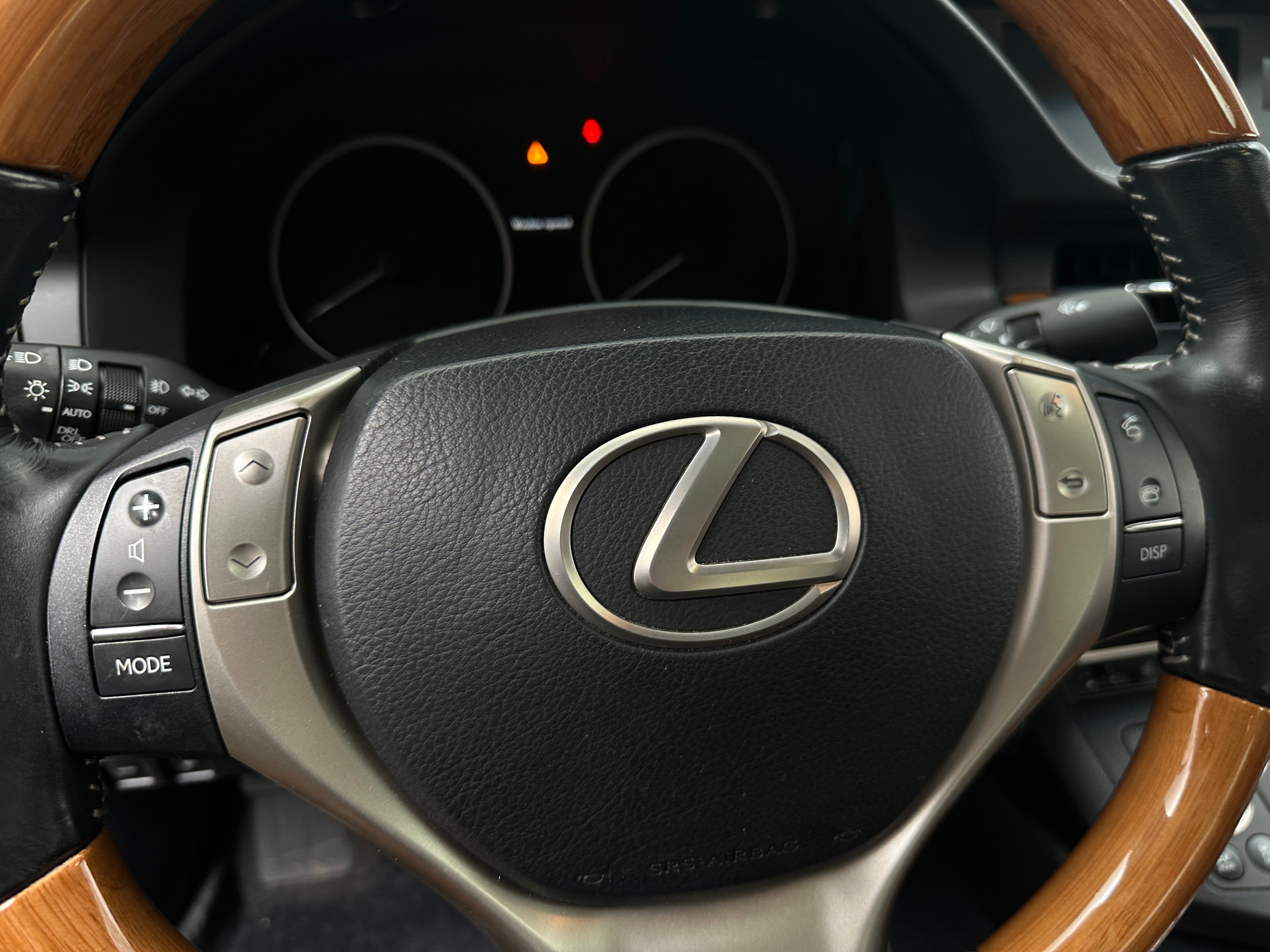 2013 Lexus ES Hybrid 300h 4