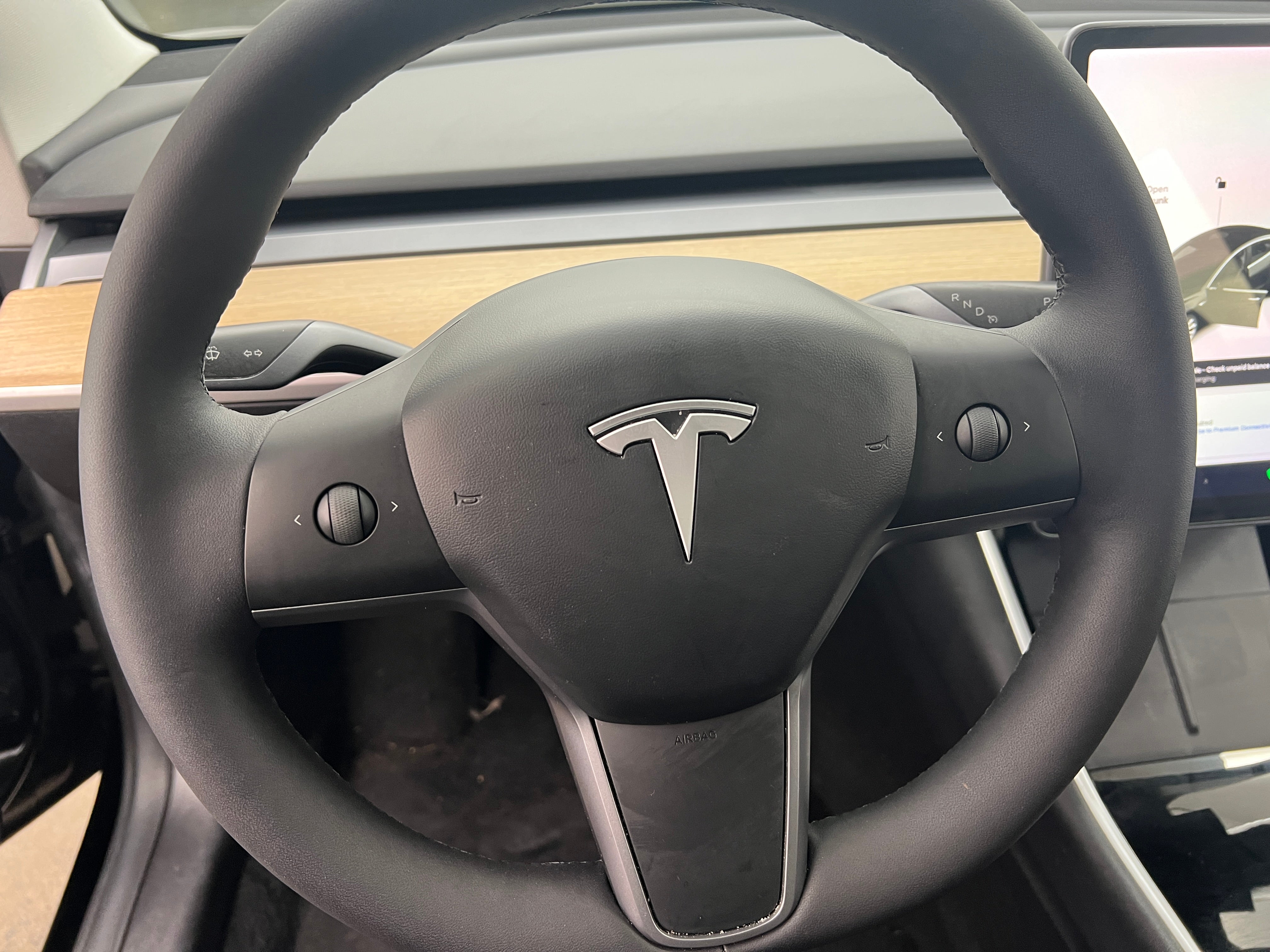 2020 Tesla Model 3 Standard Range 4