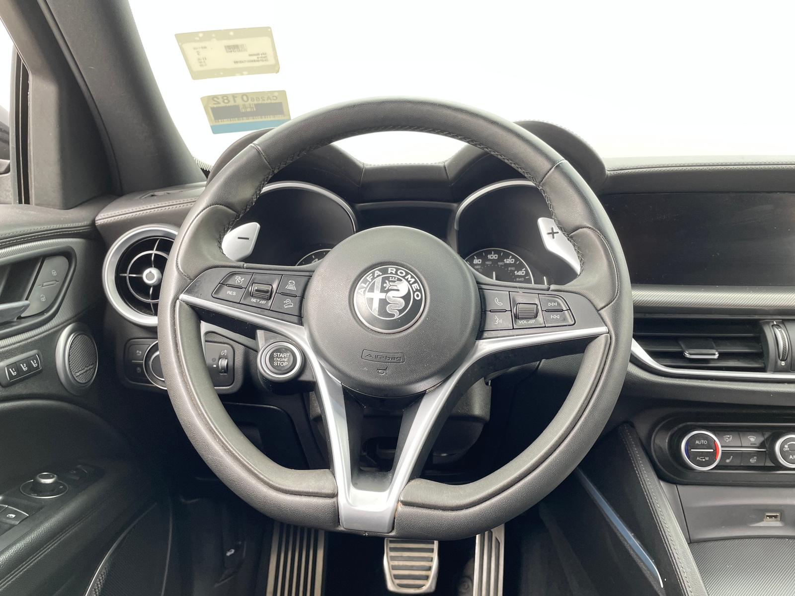 Thumbnail: 2019 Alfa Romeo Stelvio - 4