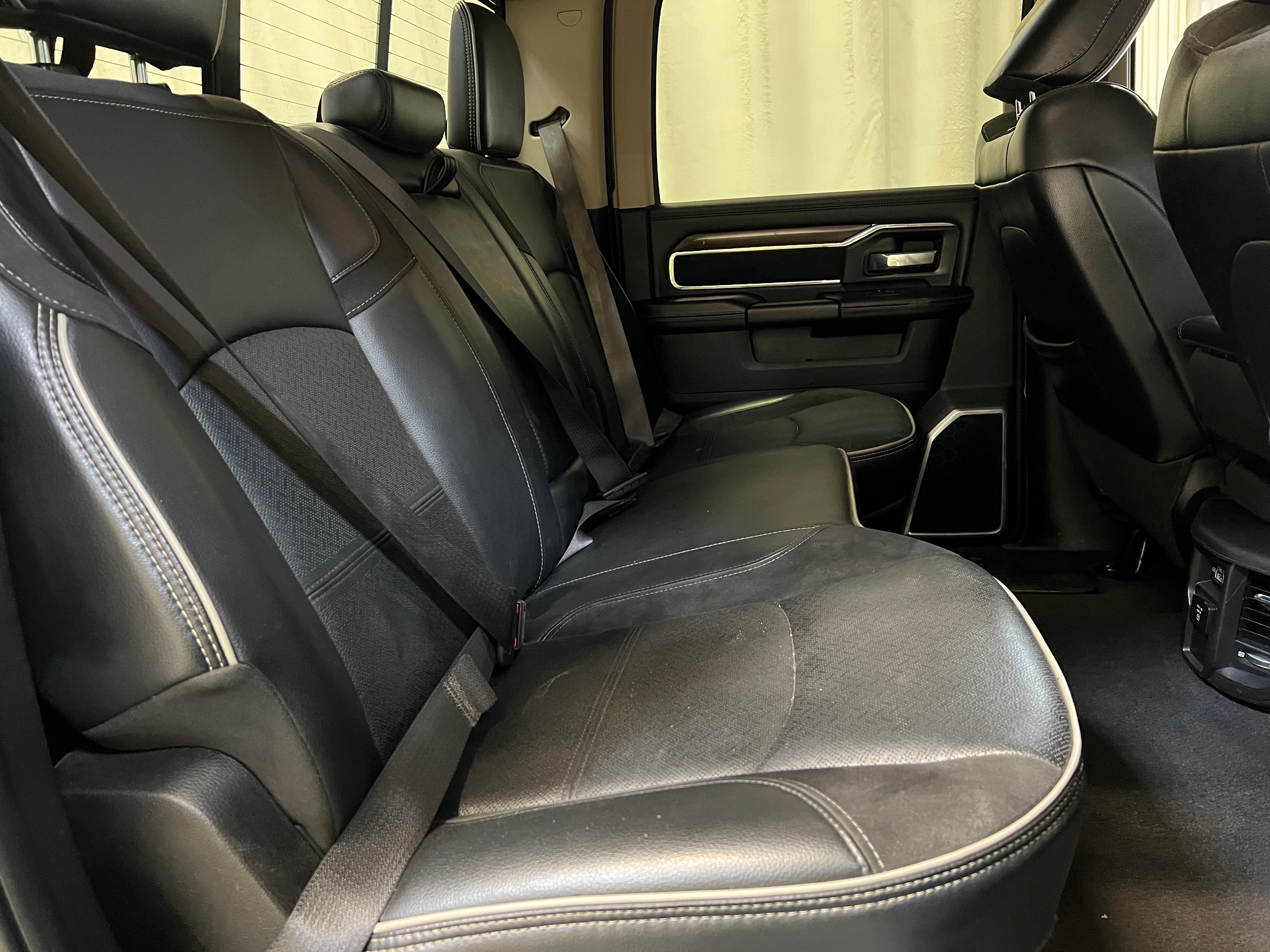 2022 RAM 2500 Laramie 5