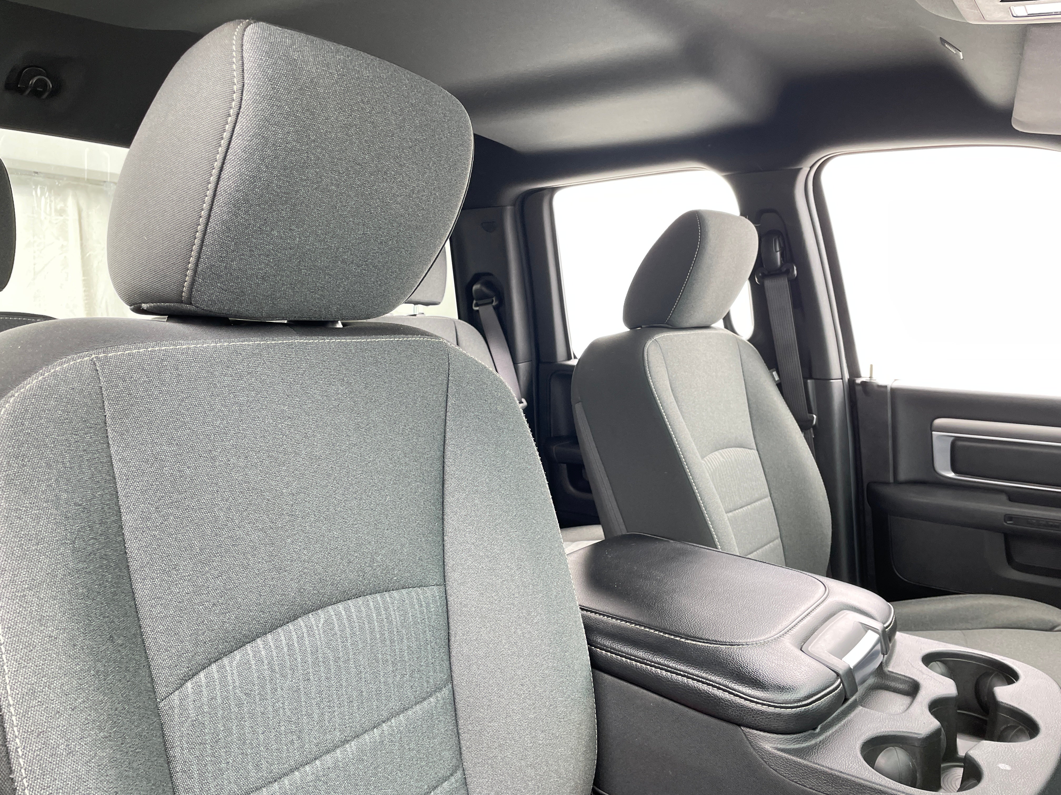 2021 RAM 1500 Classic Warlock 2