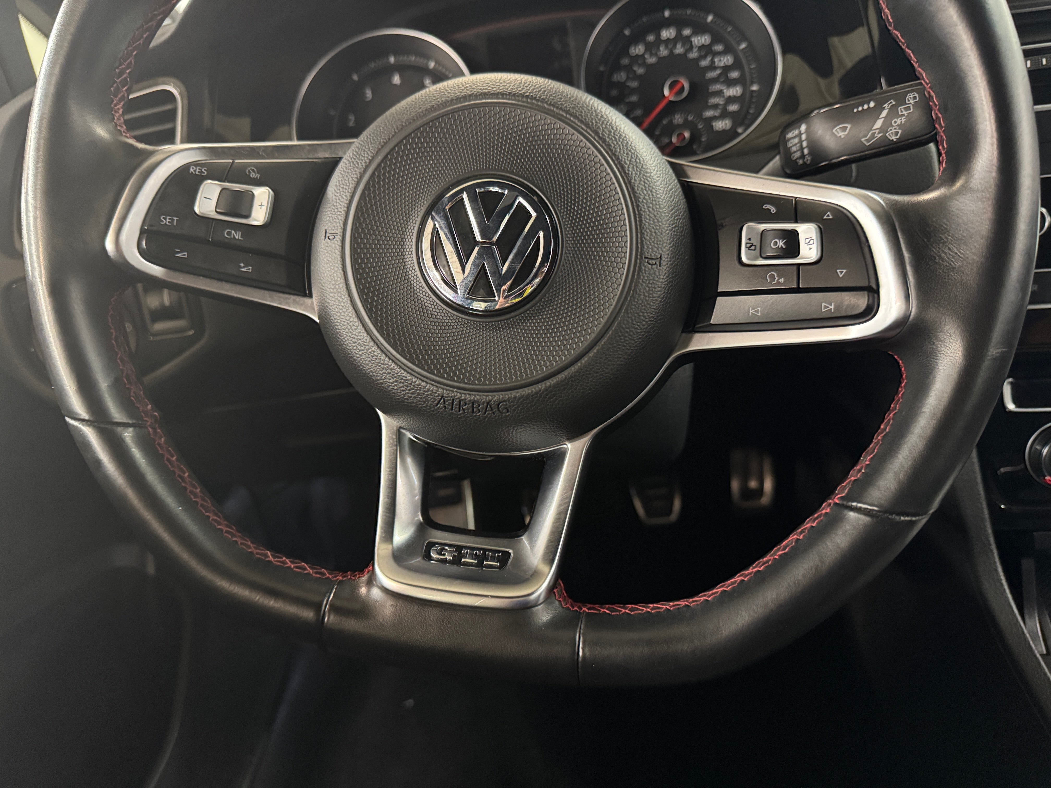 2018 Volkswagen Golf GTI S 5