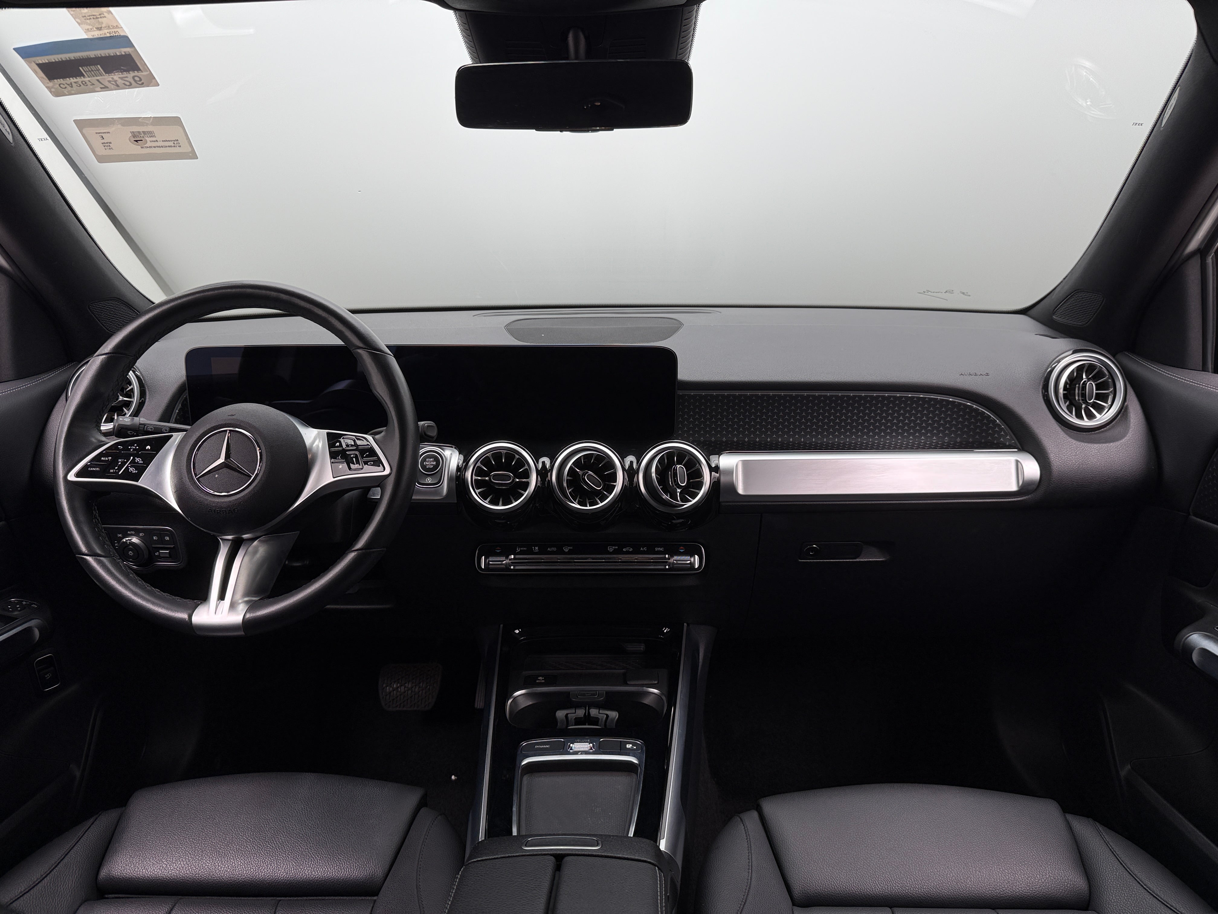 2024 Mercedes-Benz GLB 250 2