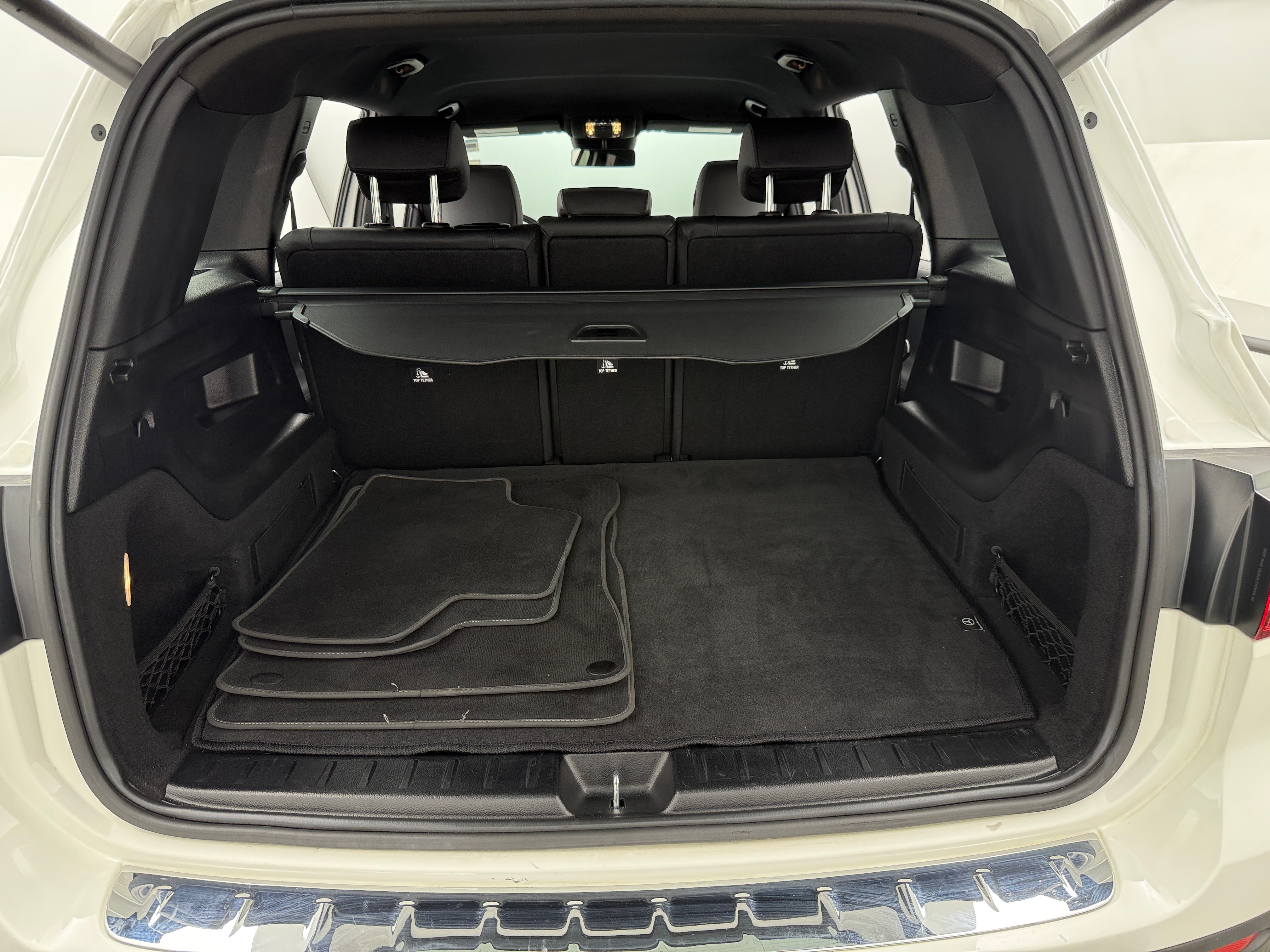 2024 Mercedes-Benz GLB 250 6