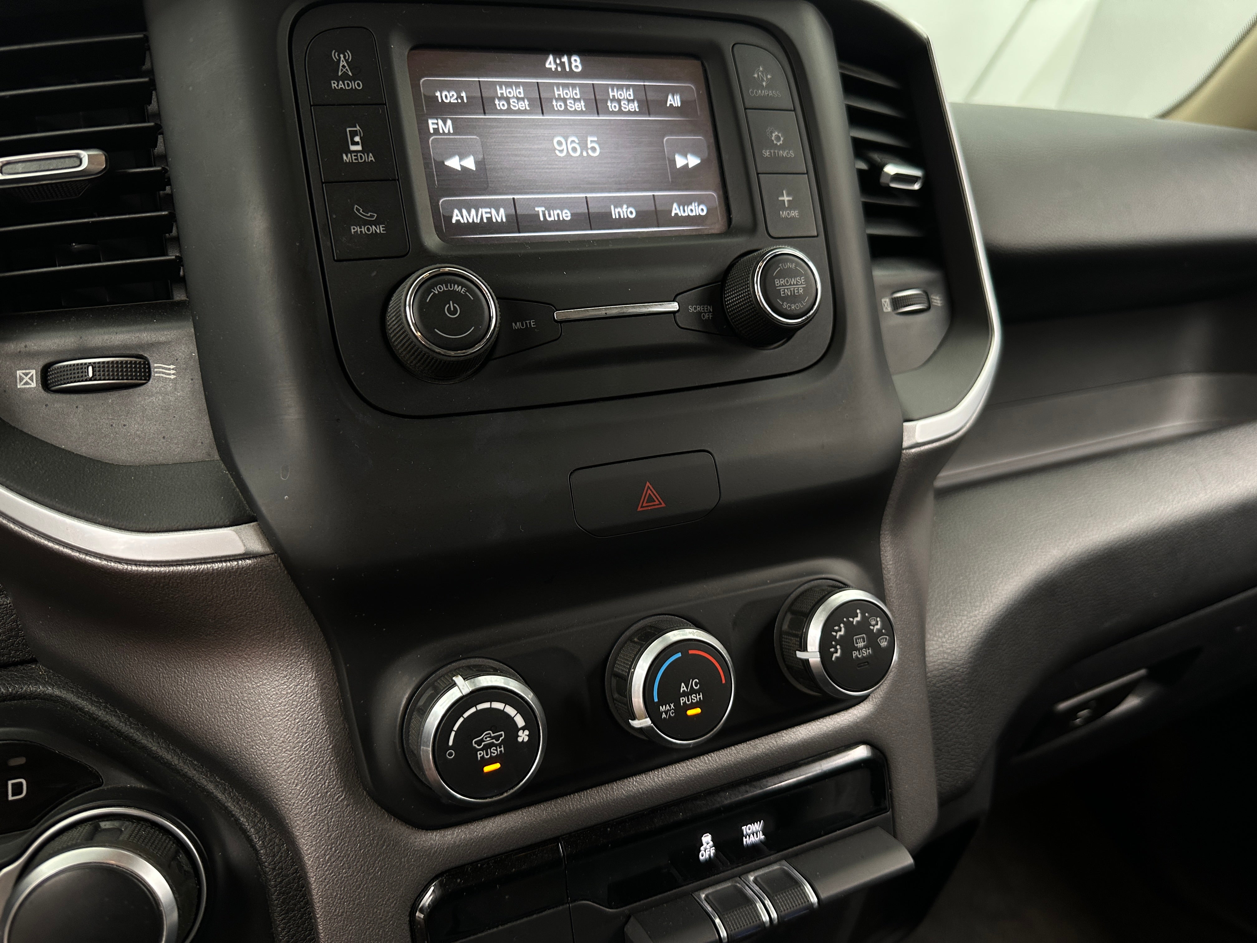 2019 RAM 1500 Big Horn 4