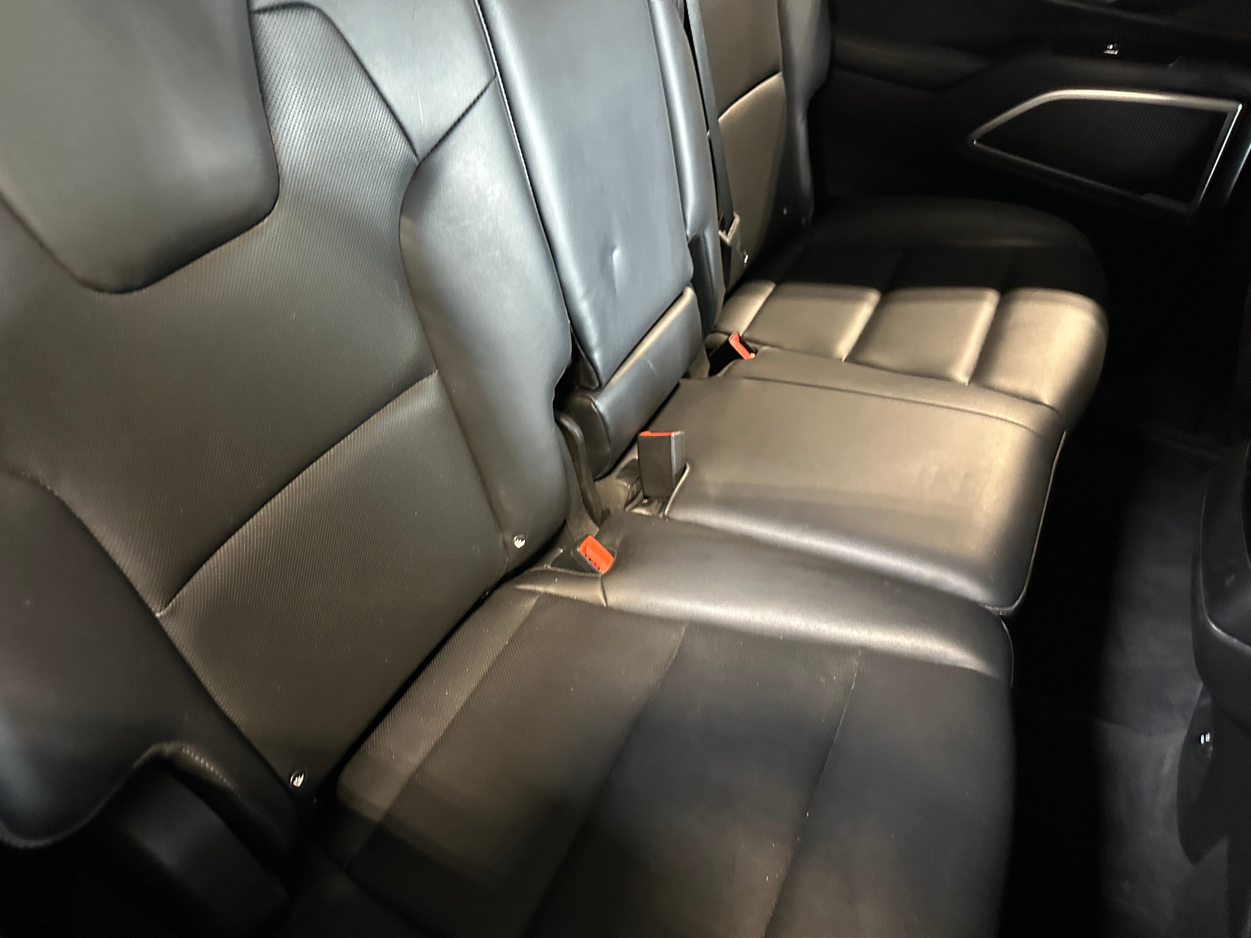 2022 Kia Telluride LX 5
