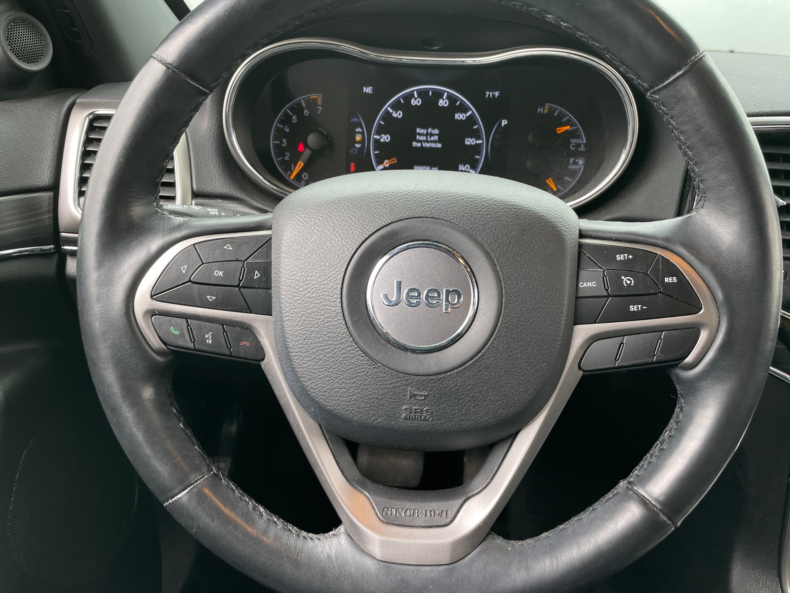 Thumbnail: 2019 Jeep Grand Cherokee - 4