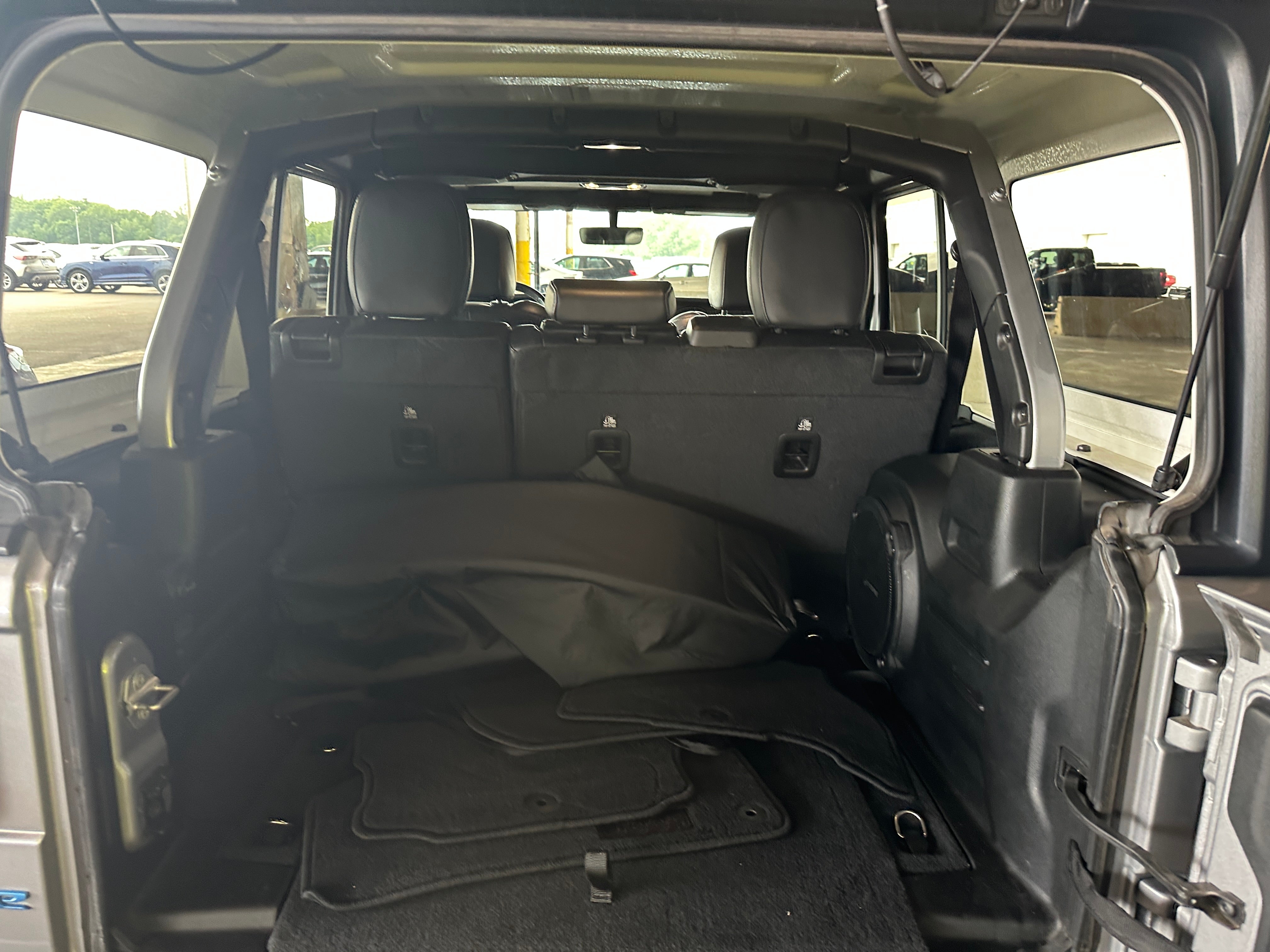 2021 Jeep Wrangler Unlimited Sahara 4xe 6