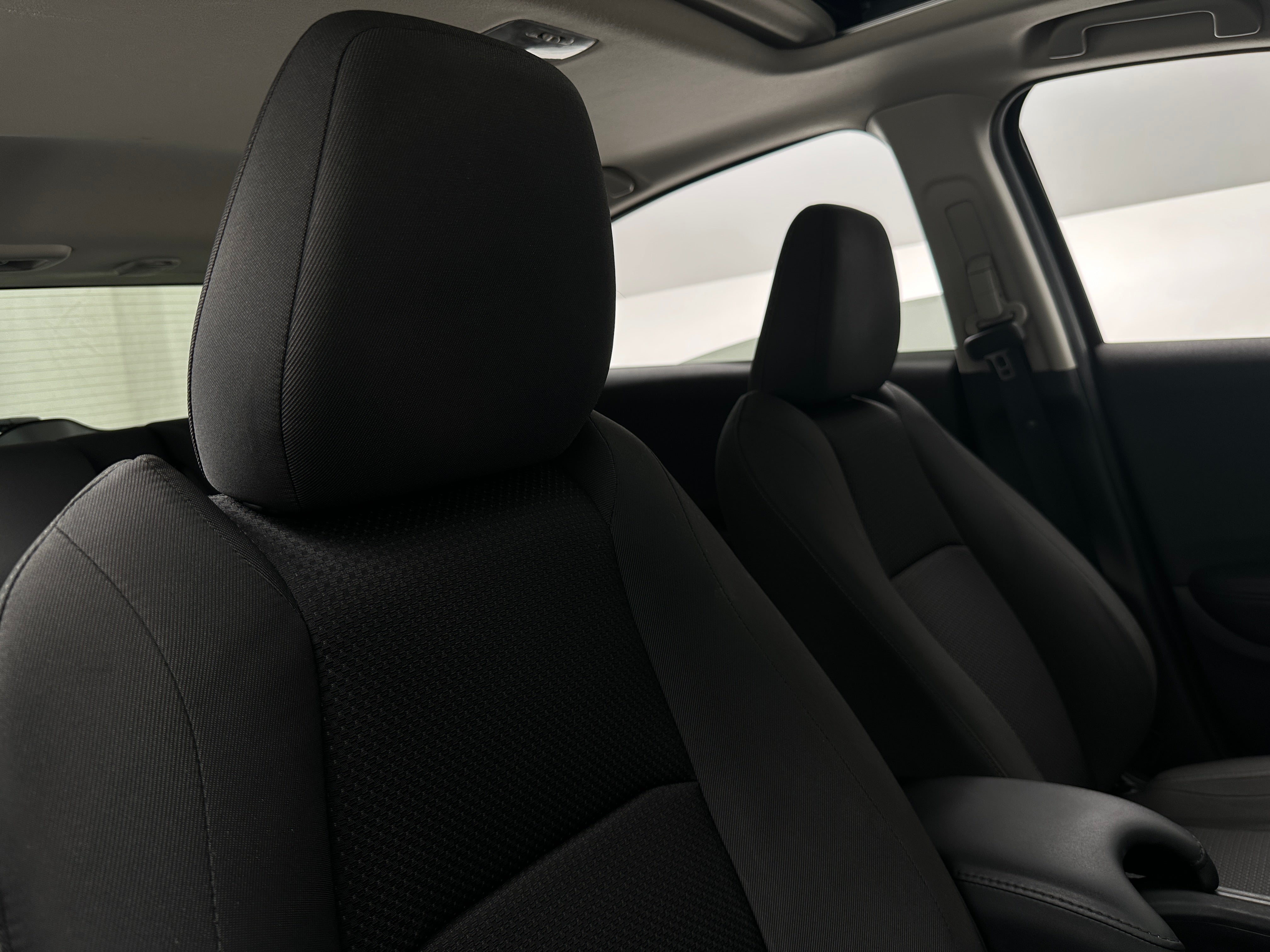 2022 Honda HR-V EX 2
