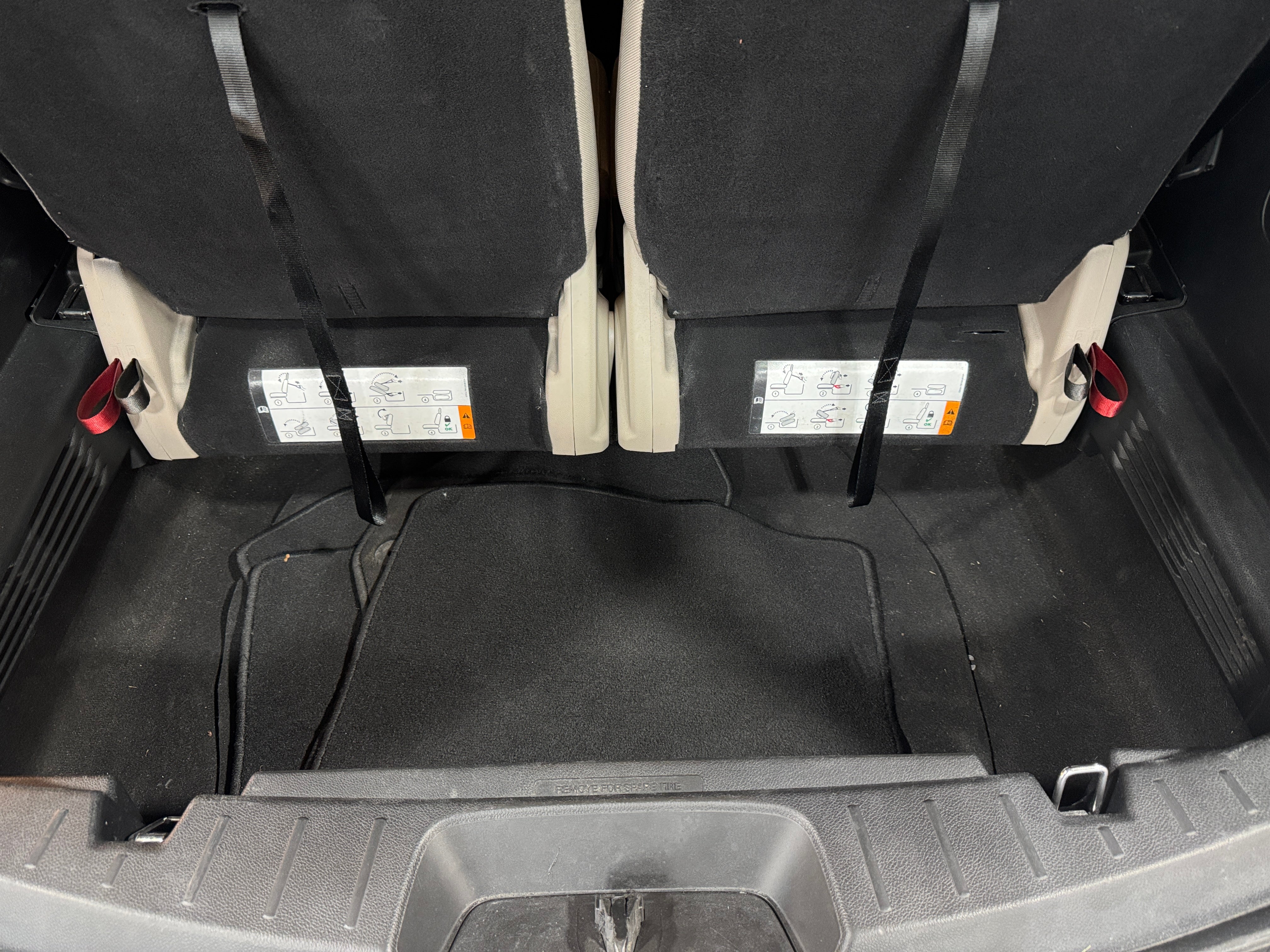 2018 Ford Explorer Base 7