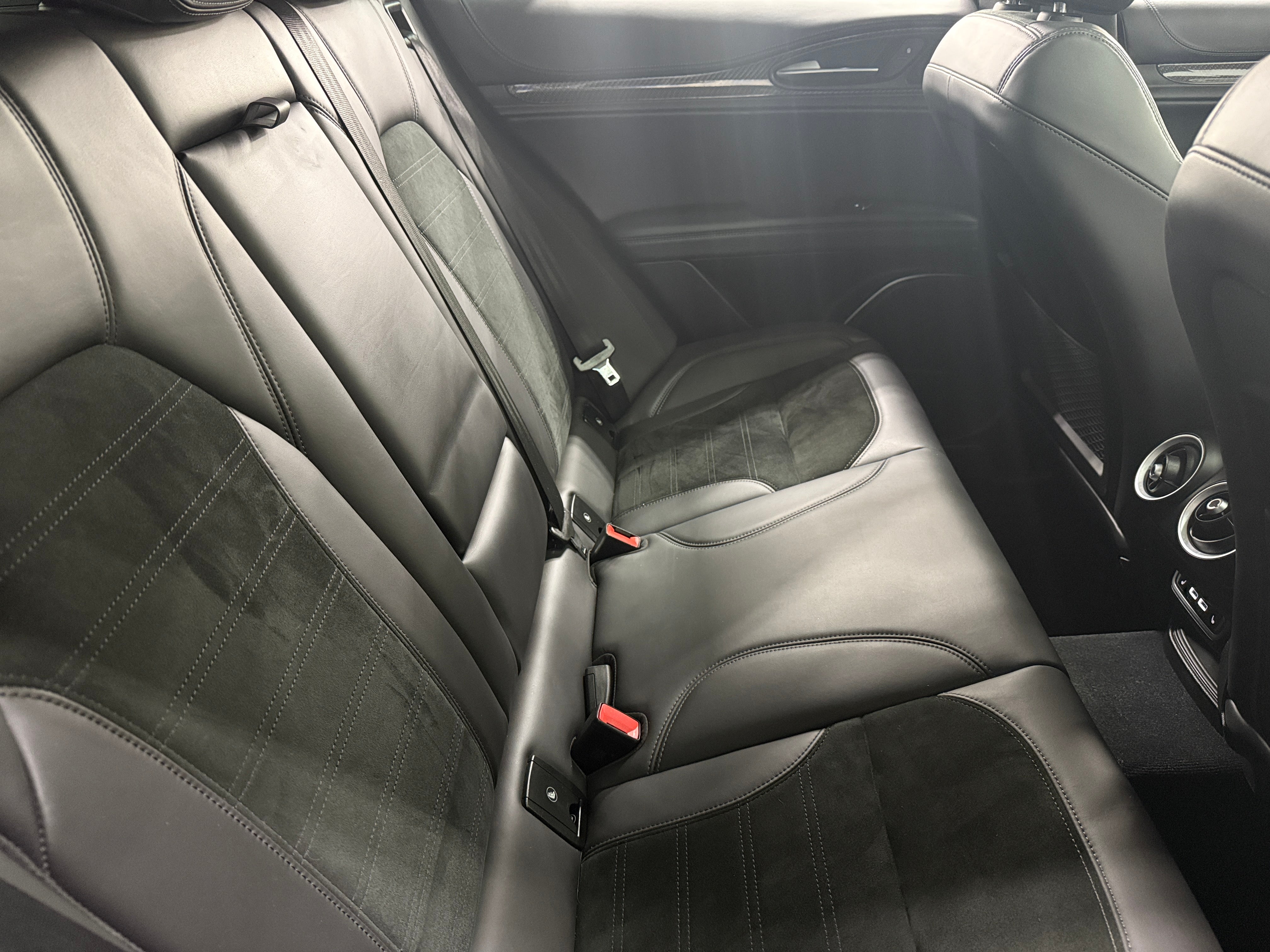 2021 Alfa Romeo Stelvio Quadrifoglio 5