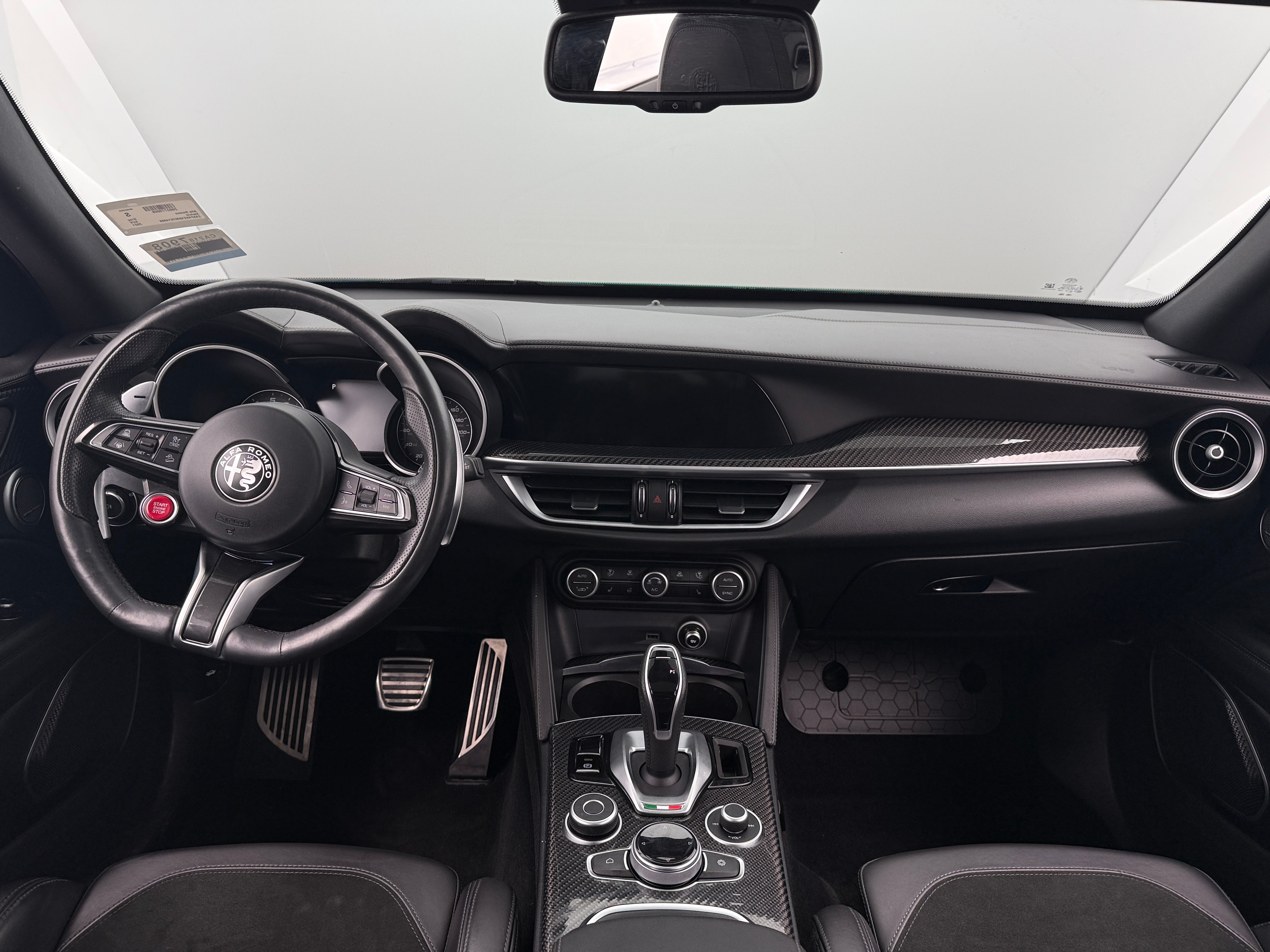 2021 Alfa Romeo Stelvio Quadrifoglio 2