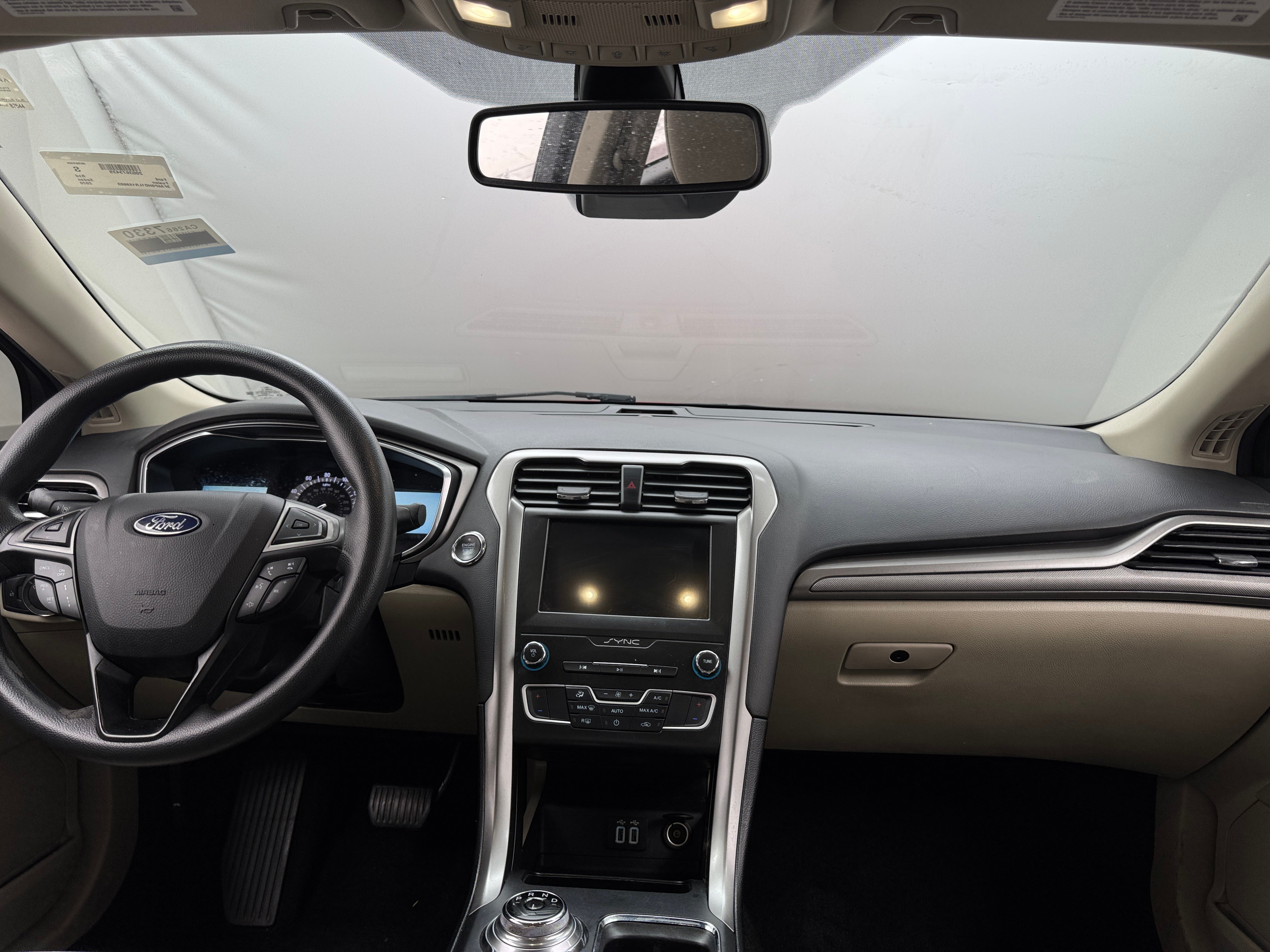 2020 Ford Fusion SE 3