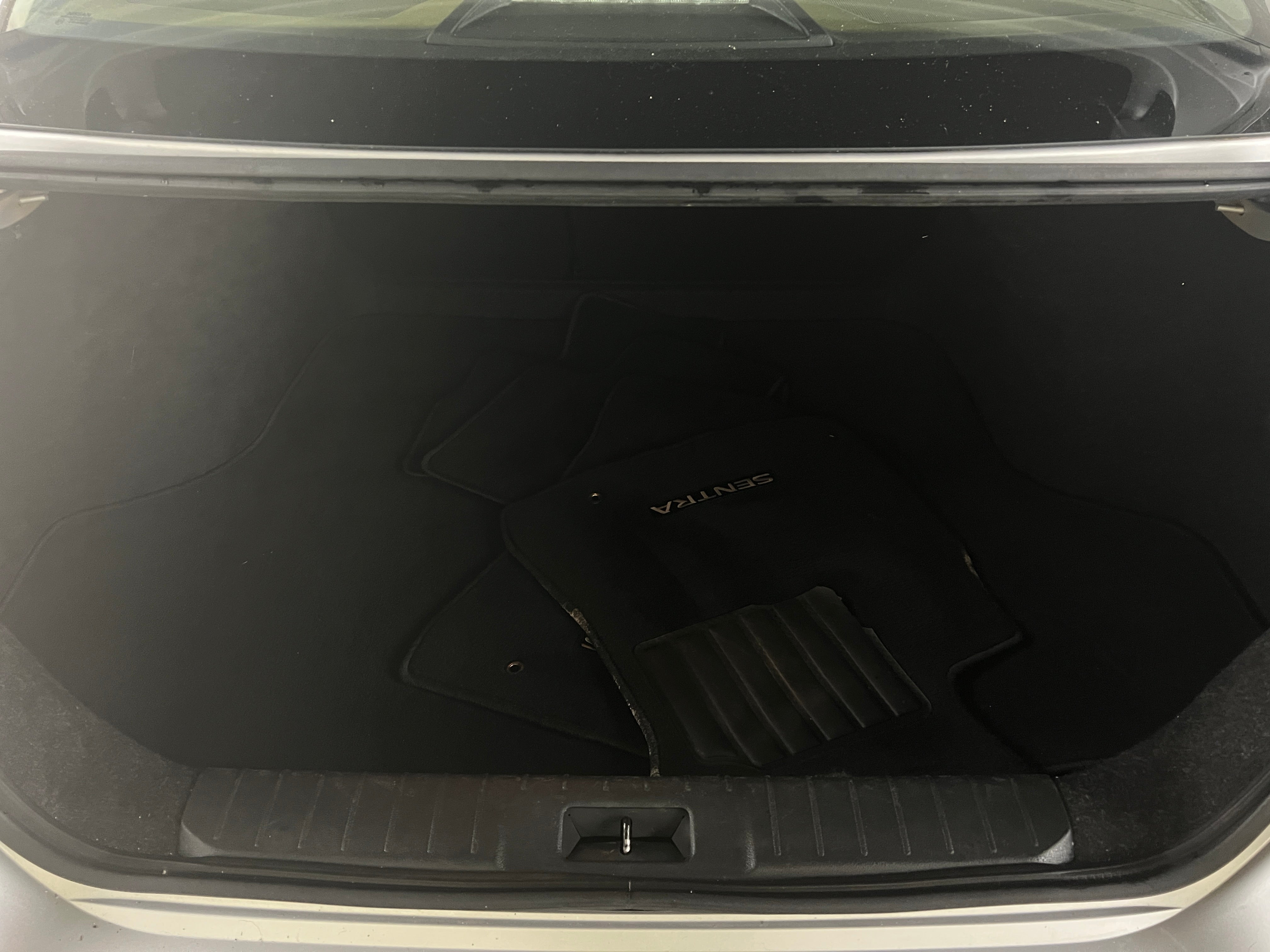 2021 Nissan Sentra SV 7