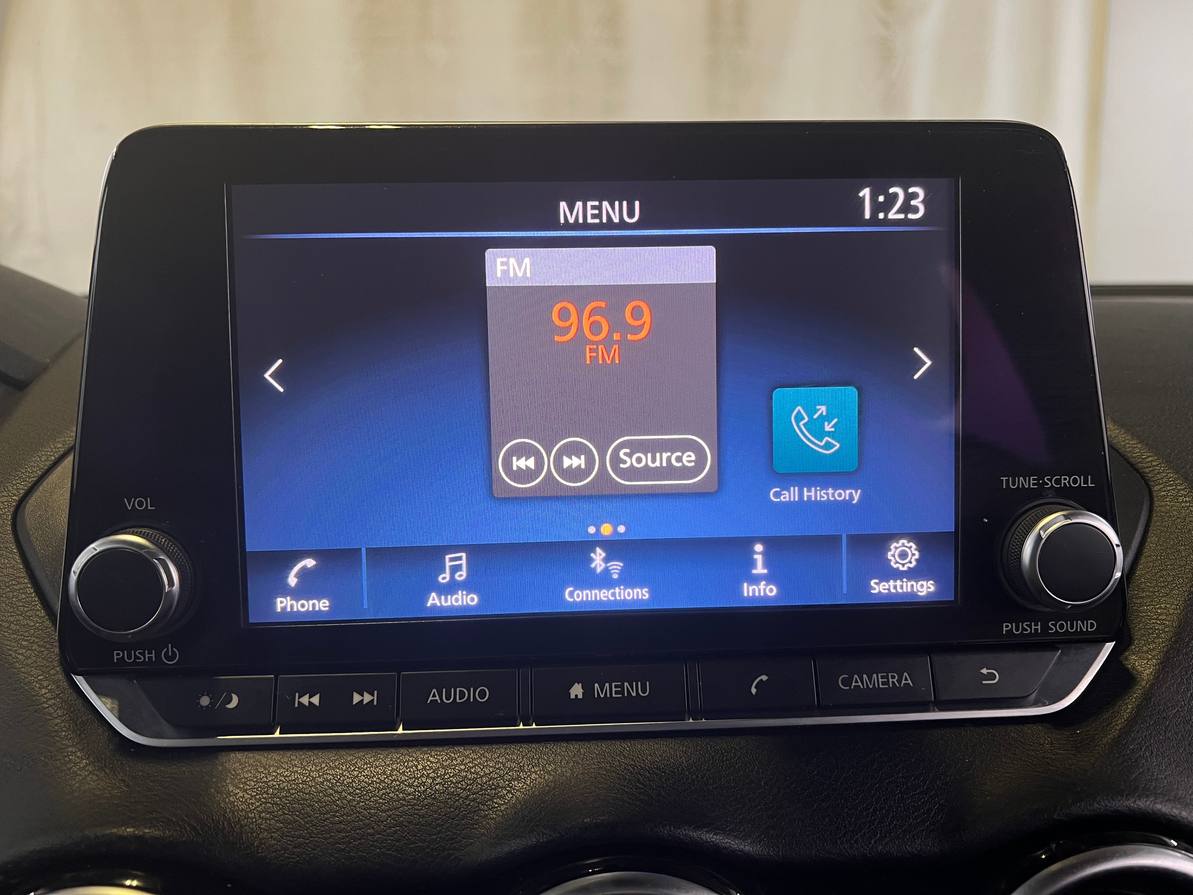 2021 Nissan Sentra SV 4