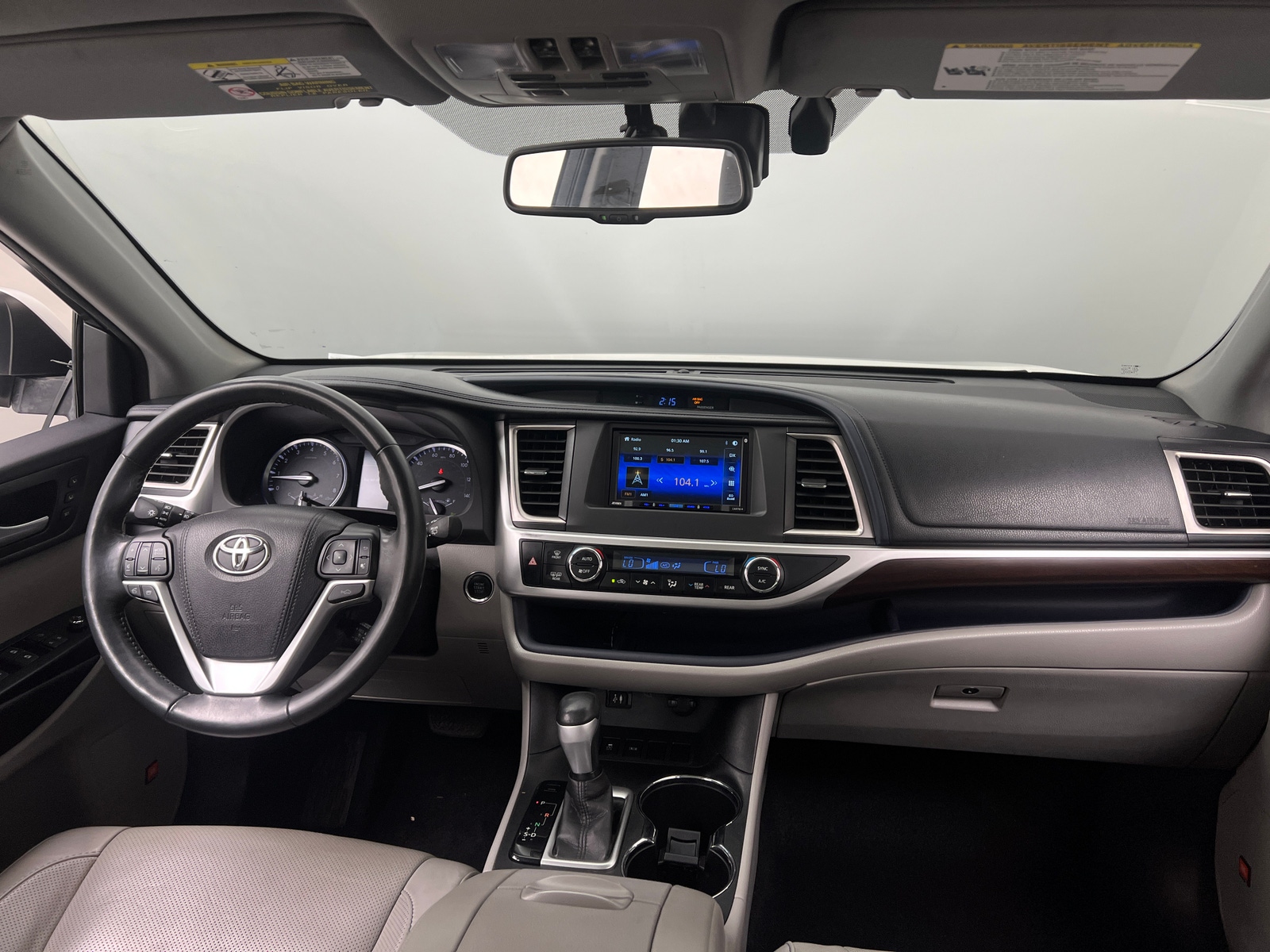 Thumbnail: 2016 Toyota Highlander - 2