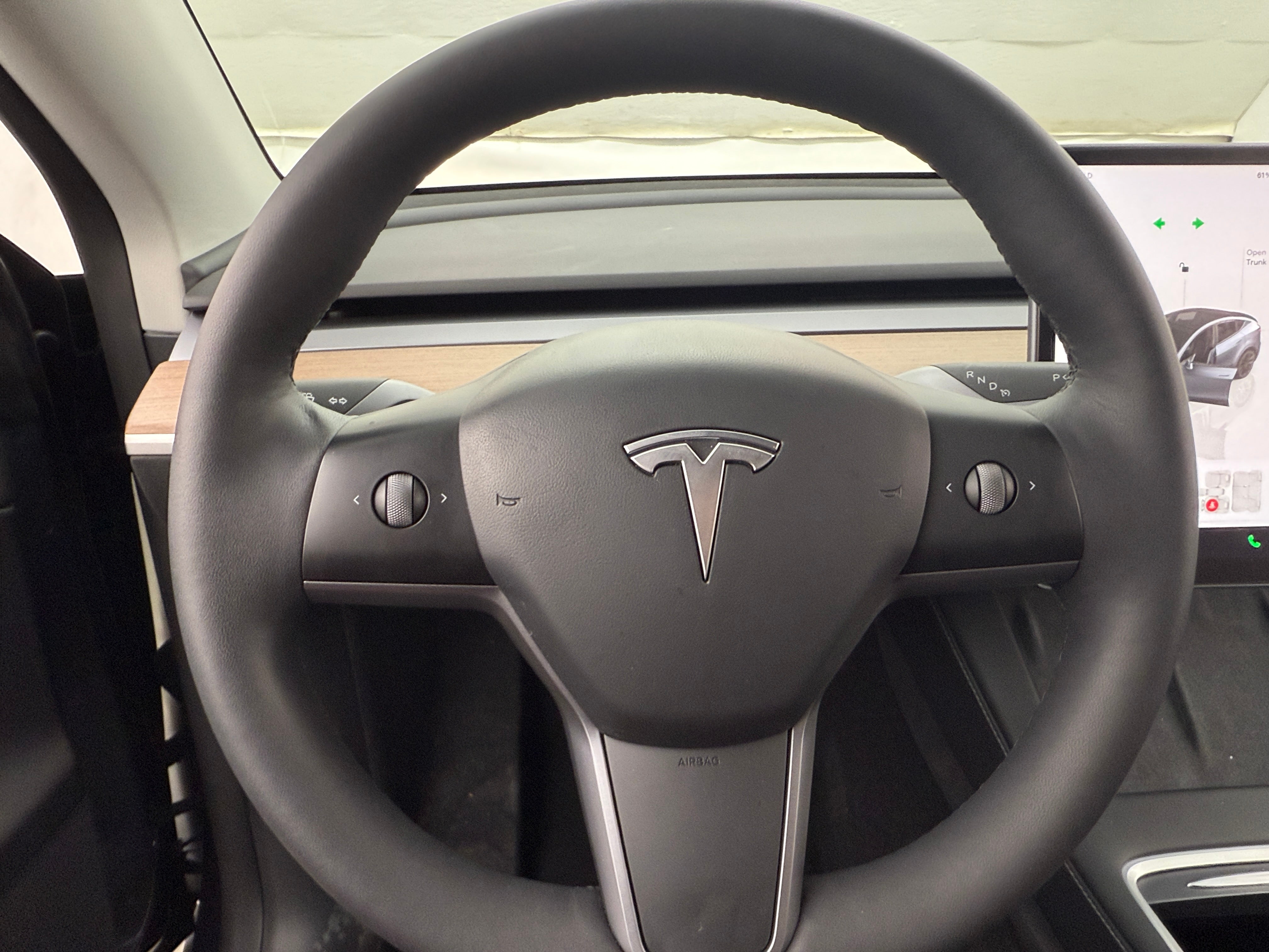 2022 Tesla Model Y Long Range 4