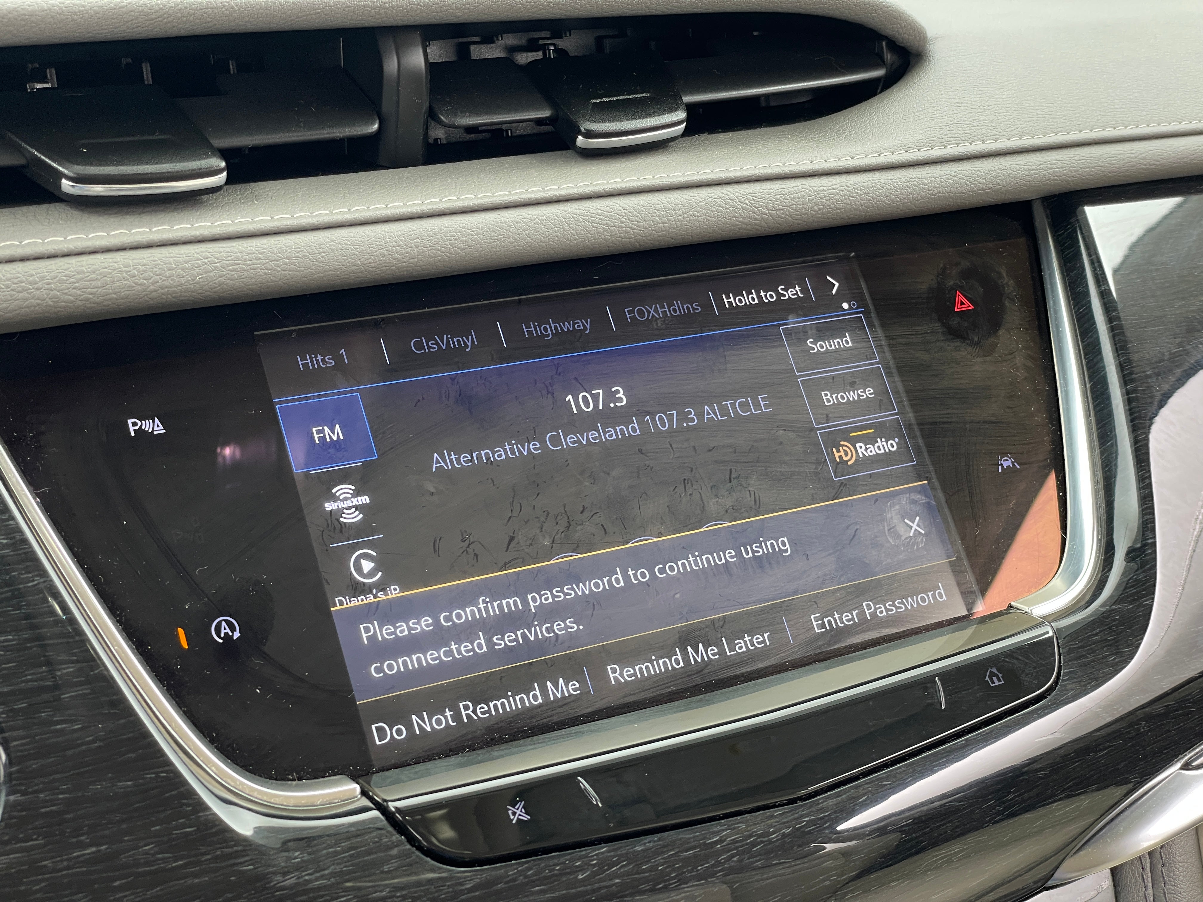 2022 Cadillac XT6 Premium Luxury 3