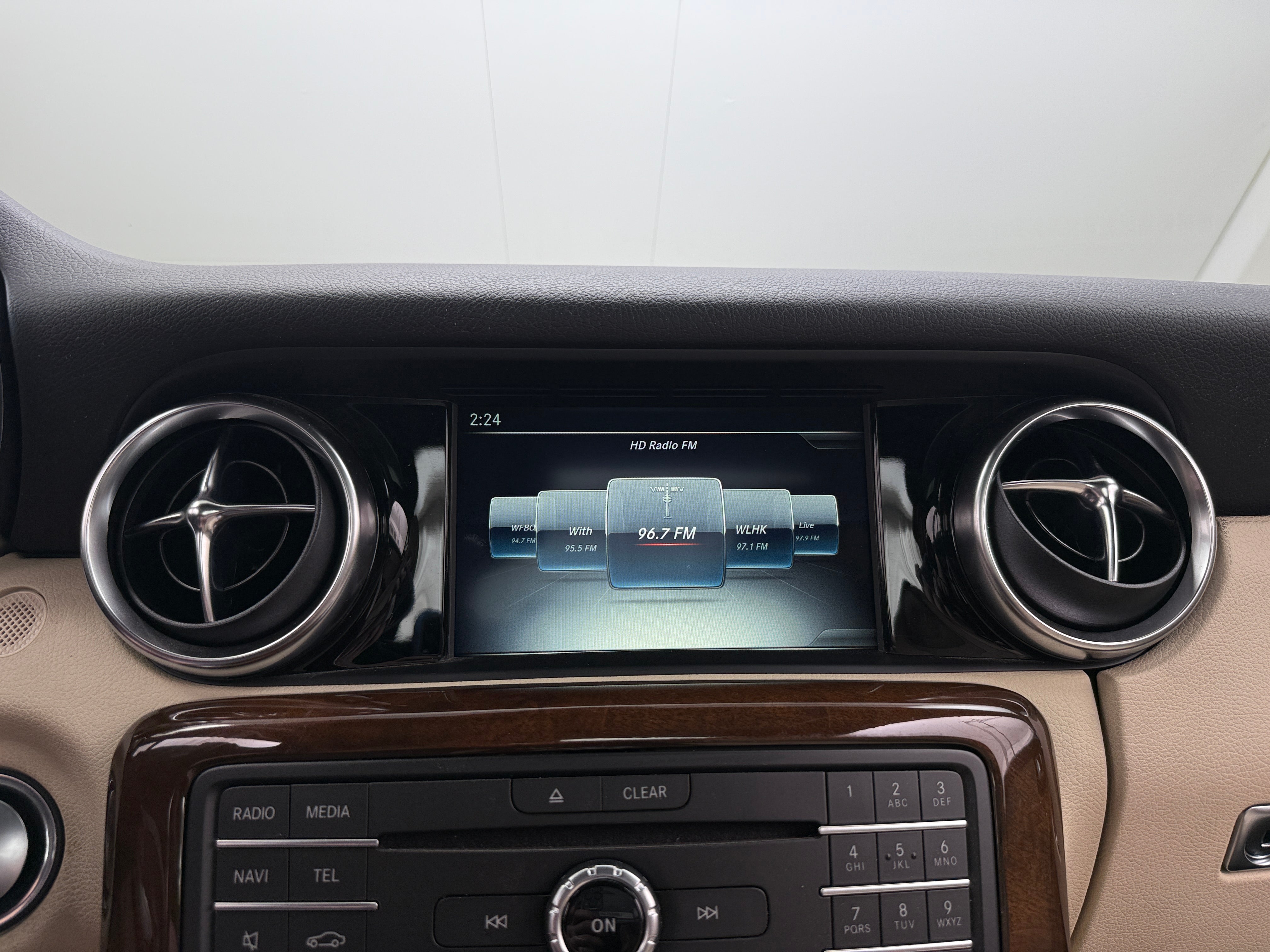 2017 Mercedes-Benz SLC 300 3