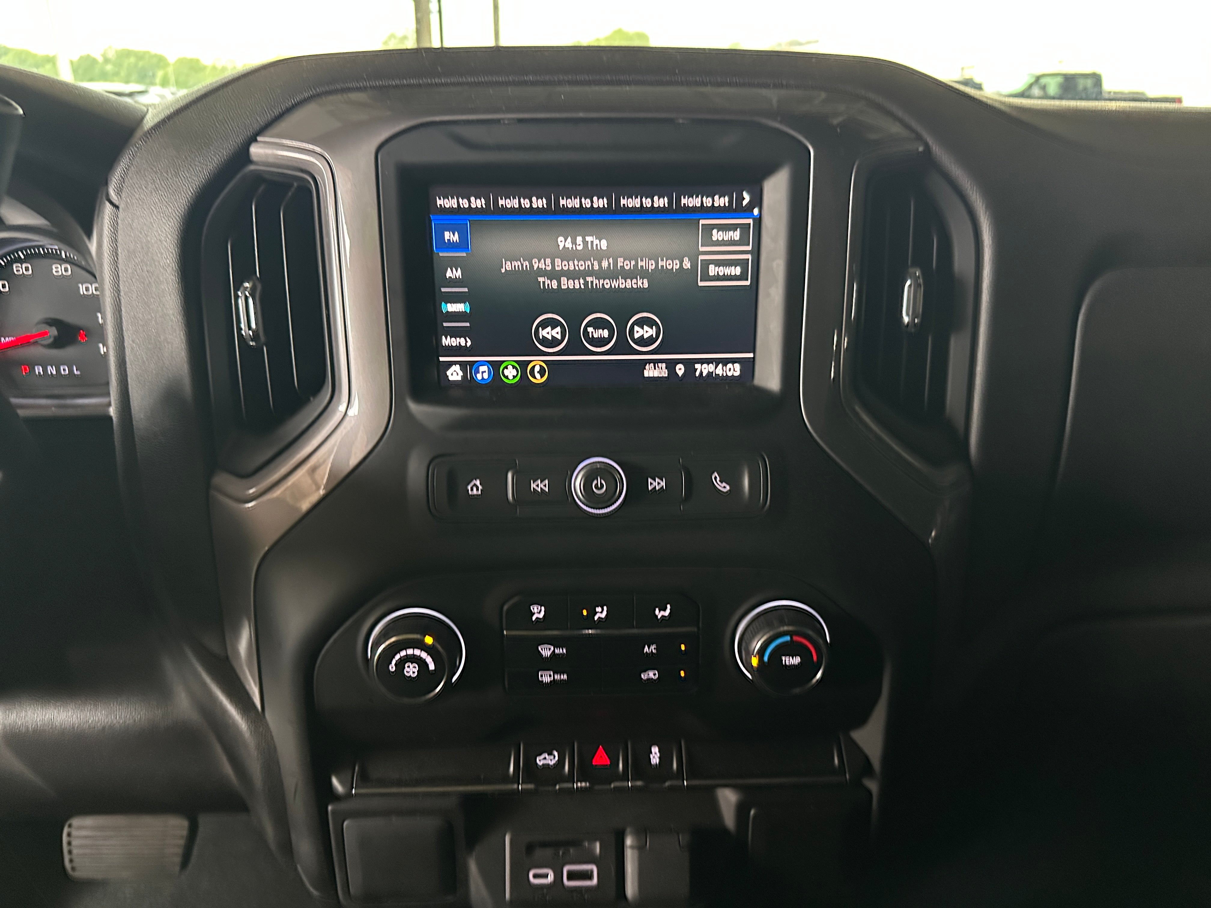 2020 Chevrolet Silverado 1500 Custom 4