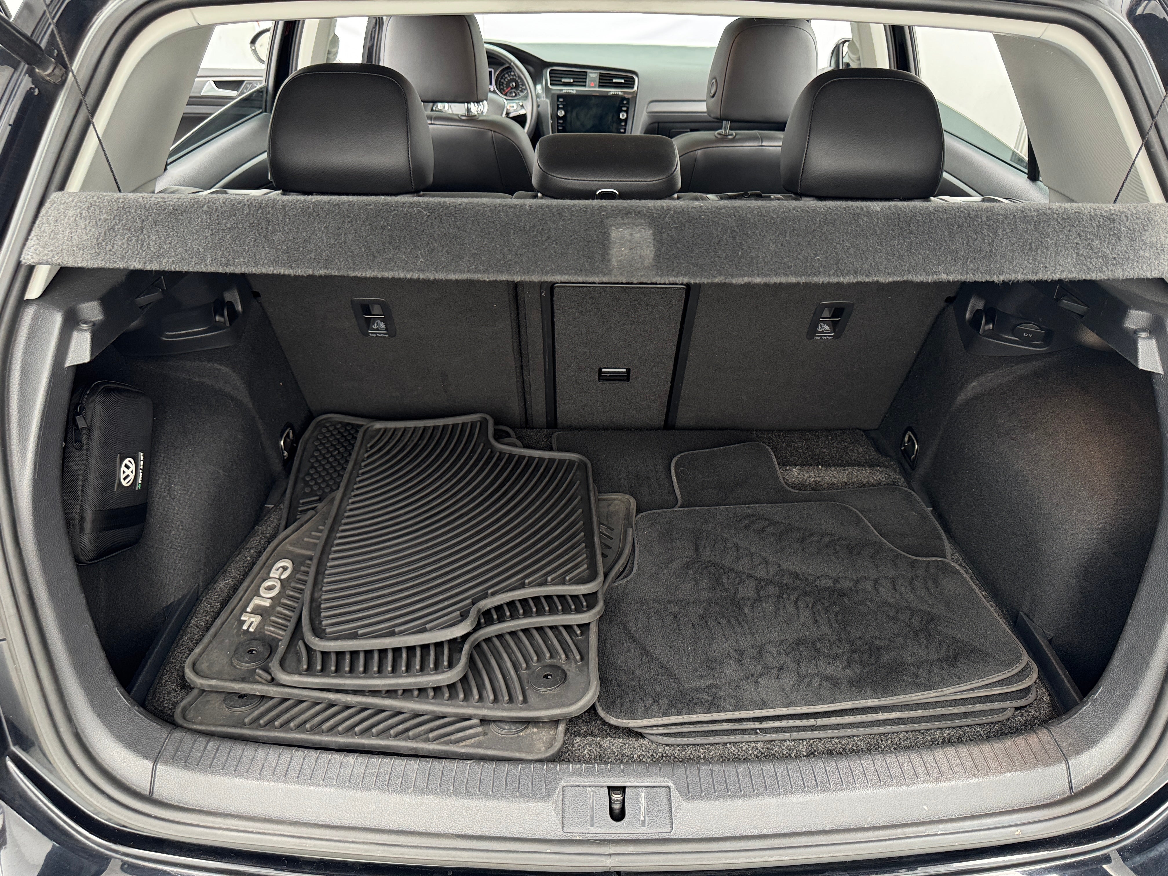 2019 Volkswagen Golf SE 6
